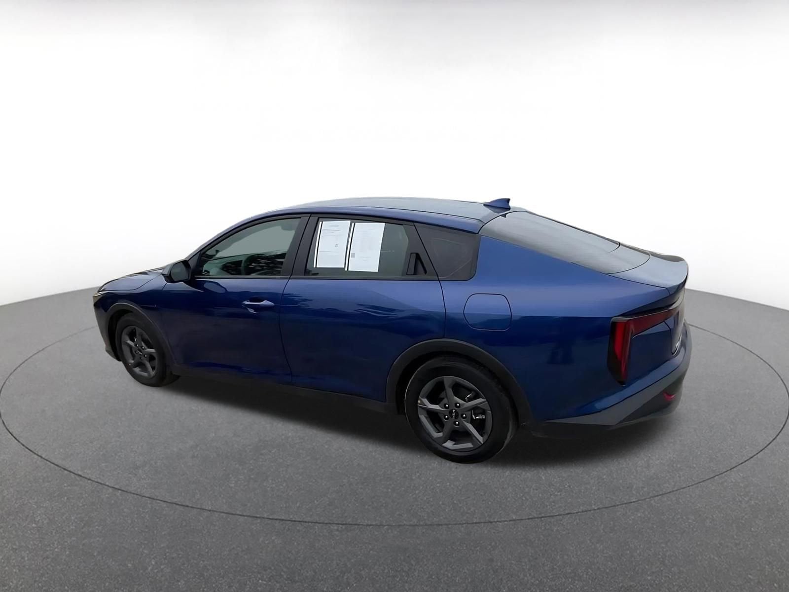 Thumbnail: 2025 Kia K4 - 10
