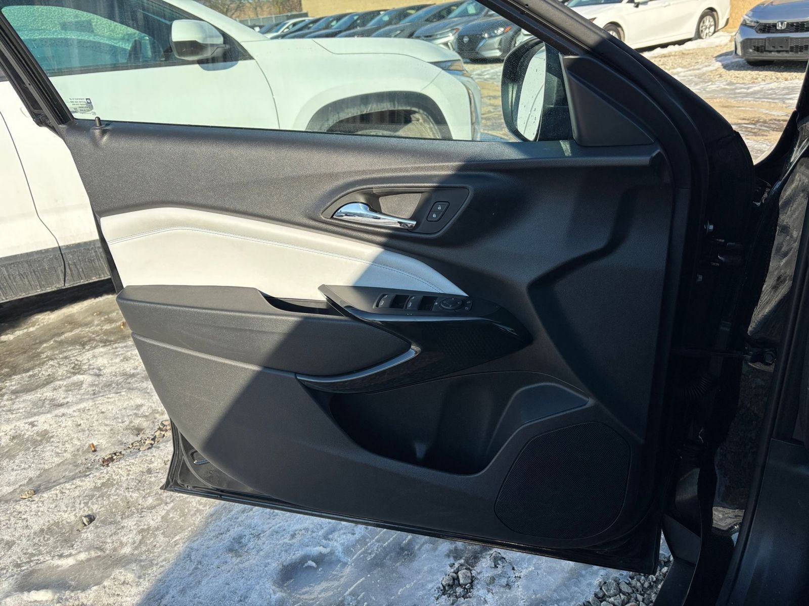 Thumbnail: 2025 Chevrolet Trax - 18