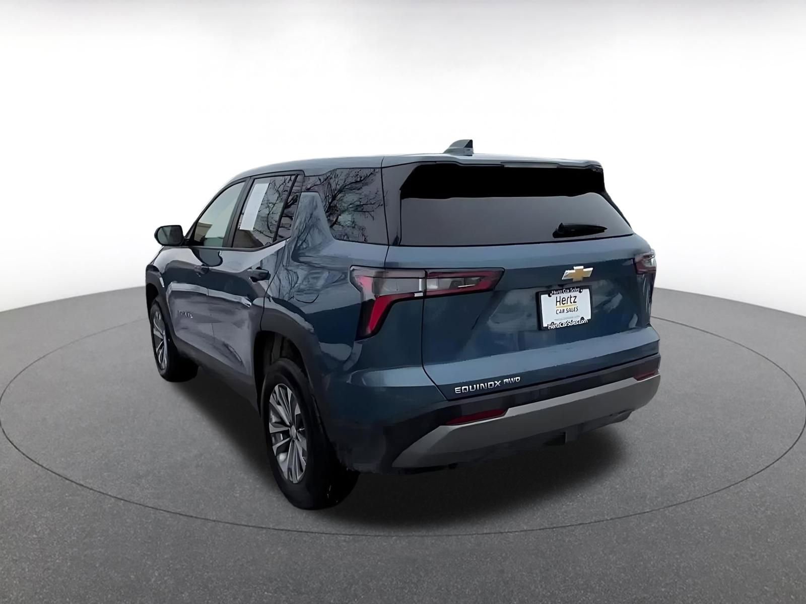 Thumbnail: 2025 Chevrolet Equinox - 11