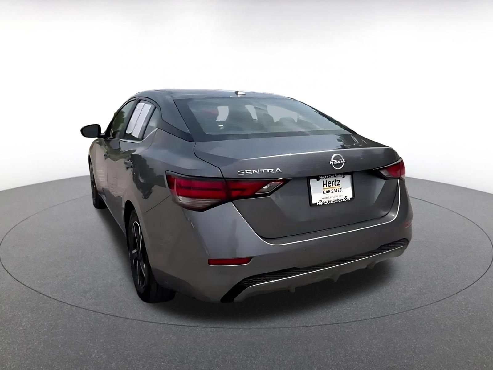 Thumbnail: 2025 Nissan Sentra - 11