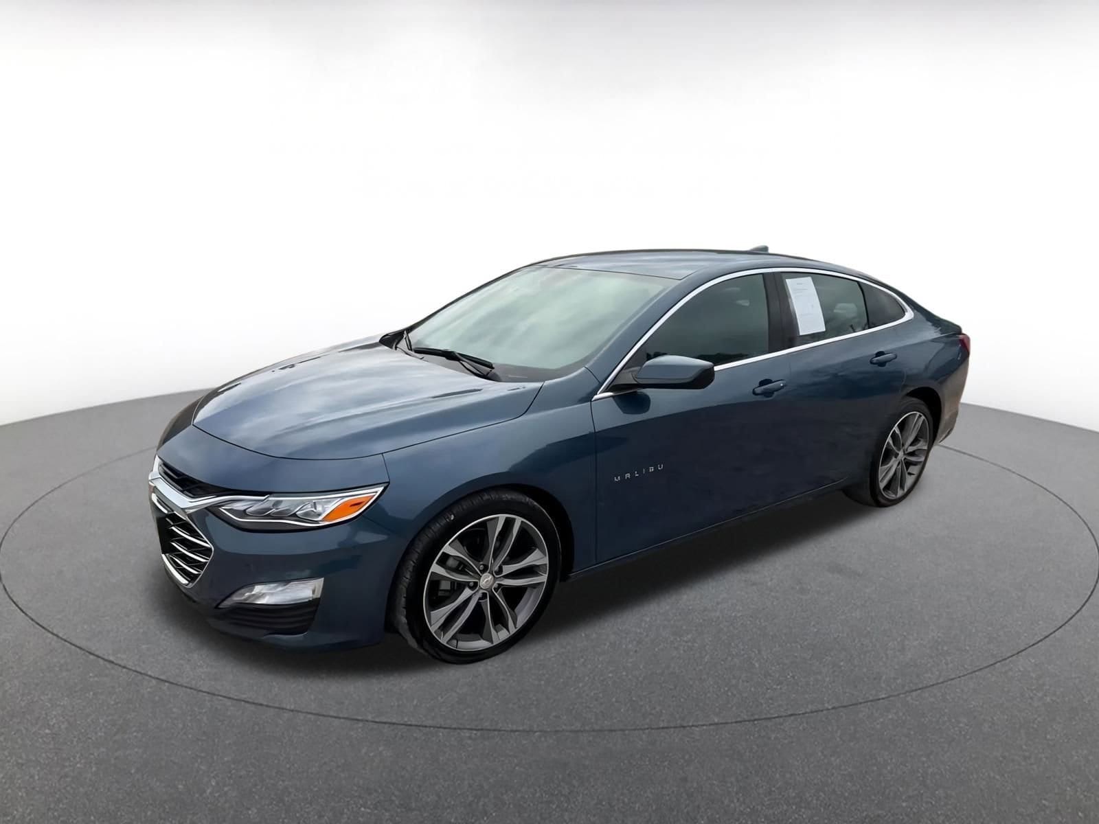 Thumbnail: 2024 Chevrolet Malibu - 8