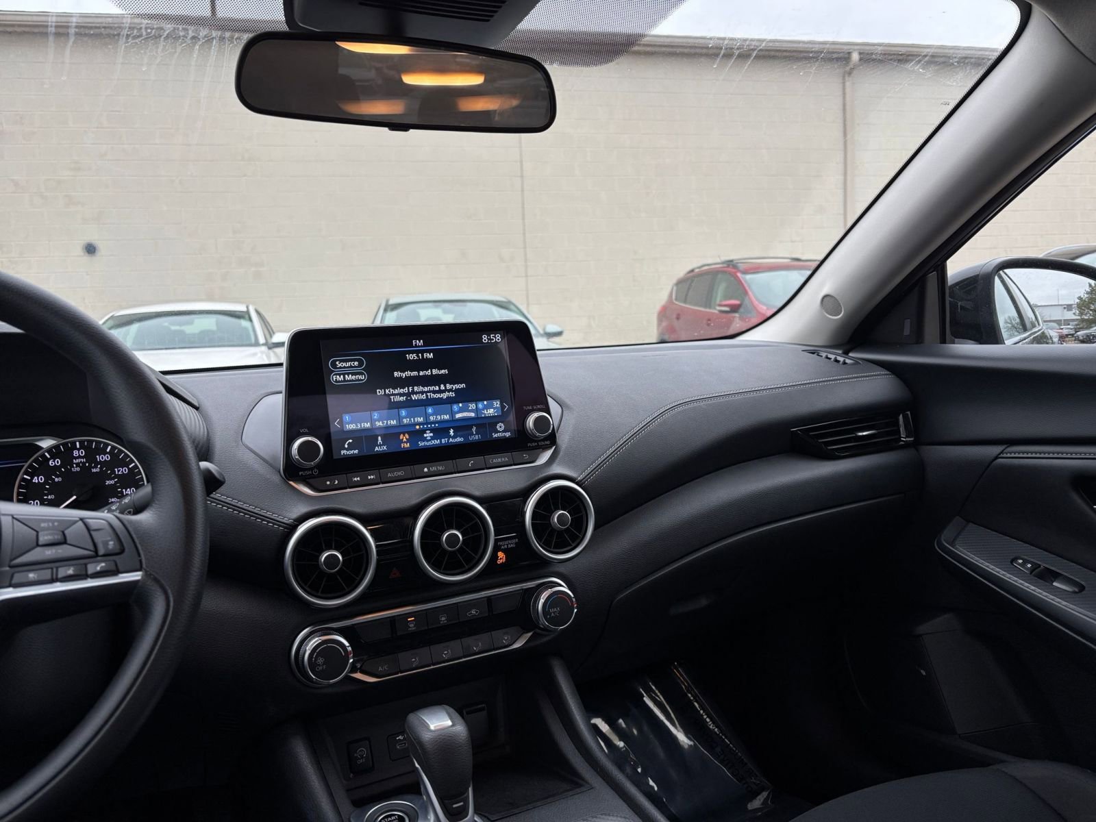 Thumbnail: 2025 Nissan Sentra - 33