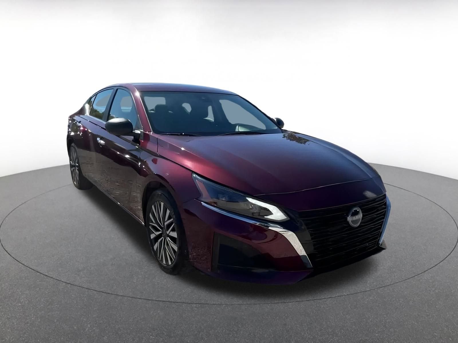 Thumbnail: 2024 Nissan Altima - 3
