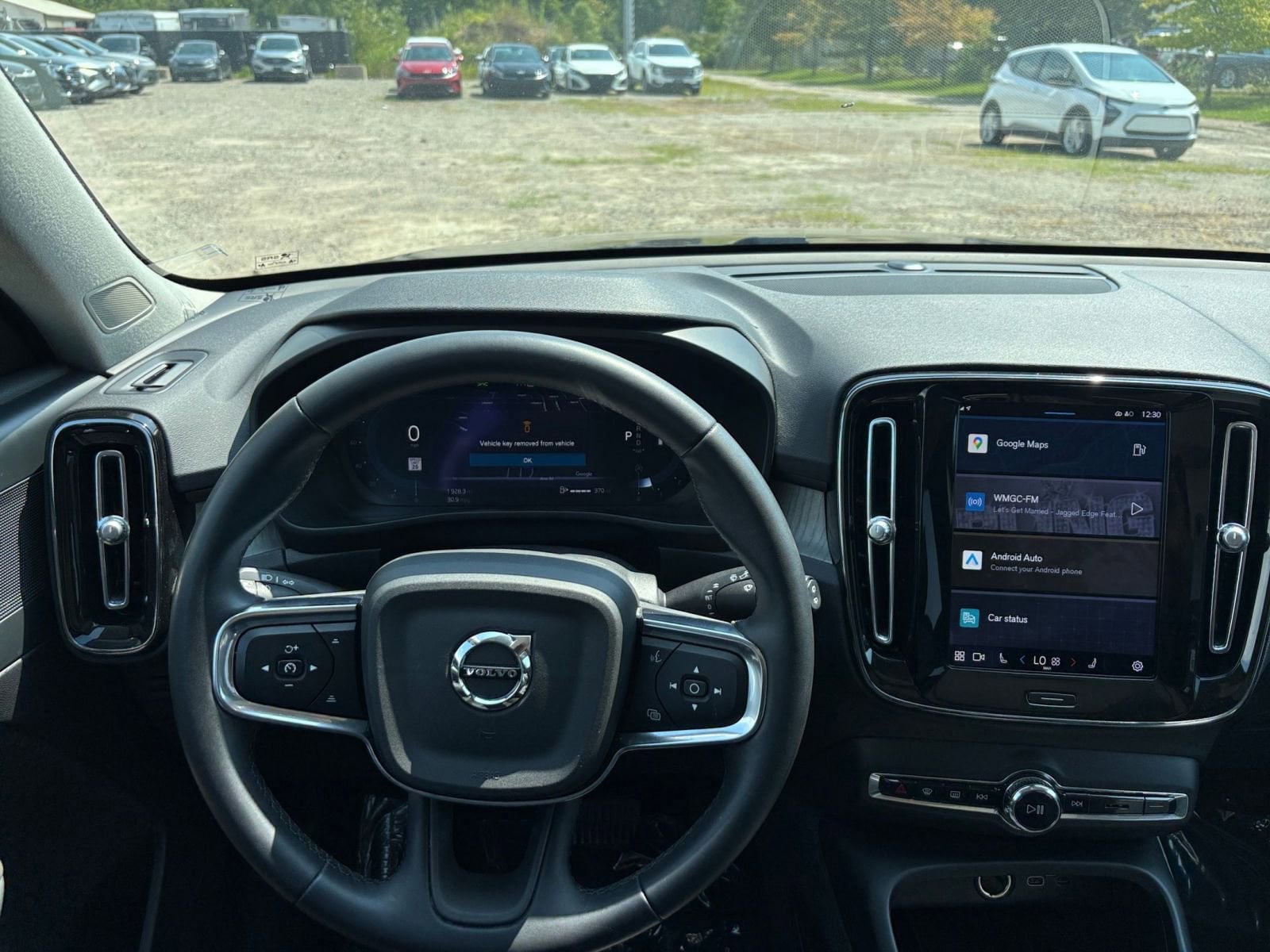 Thumbnail: 2024 Volvo XC40 - 34