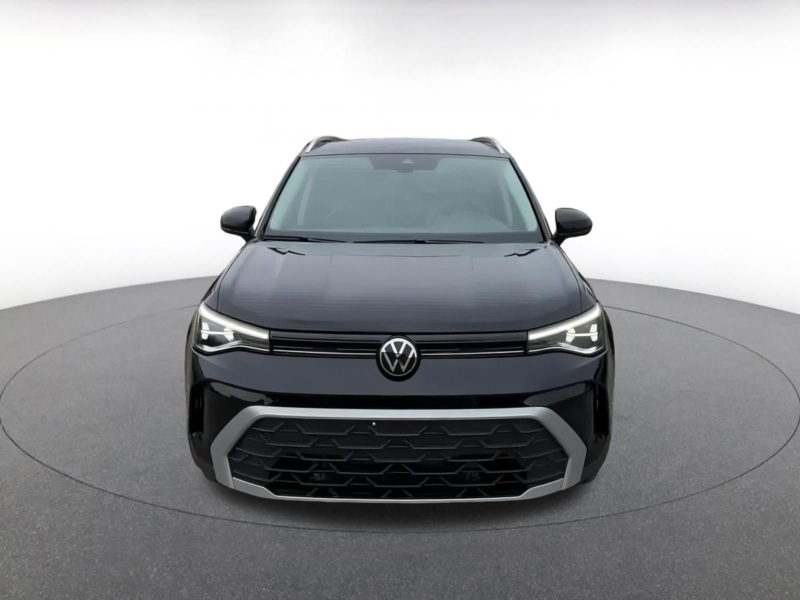 Thumbnail: 2025 Volkswagen Taos - 4