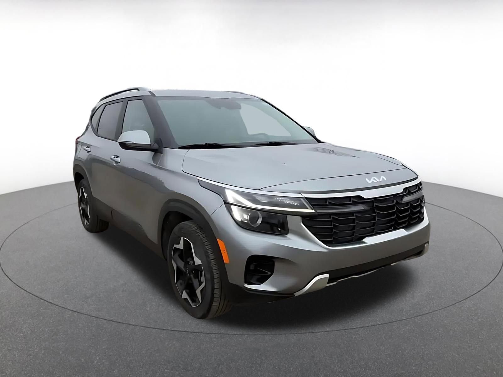 Thumbnail: 2025 Kia Seltos - 3