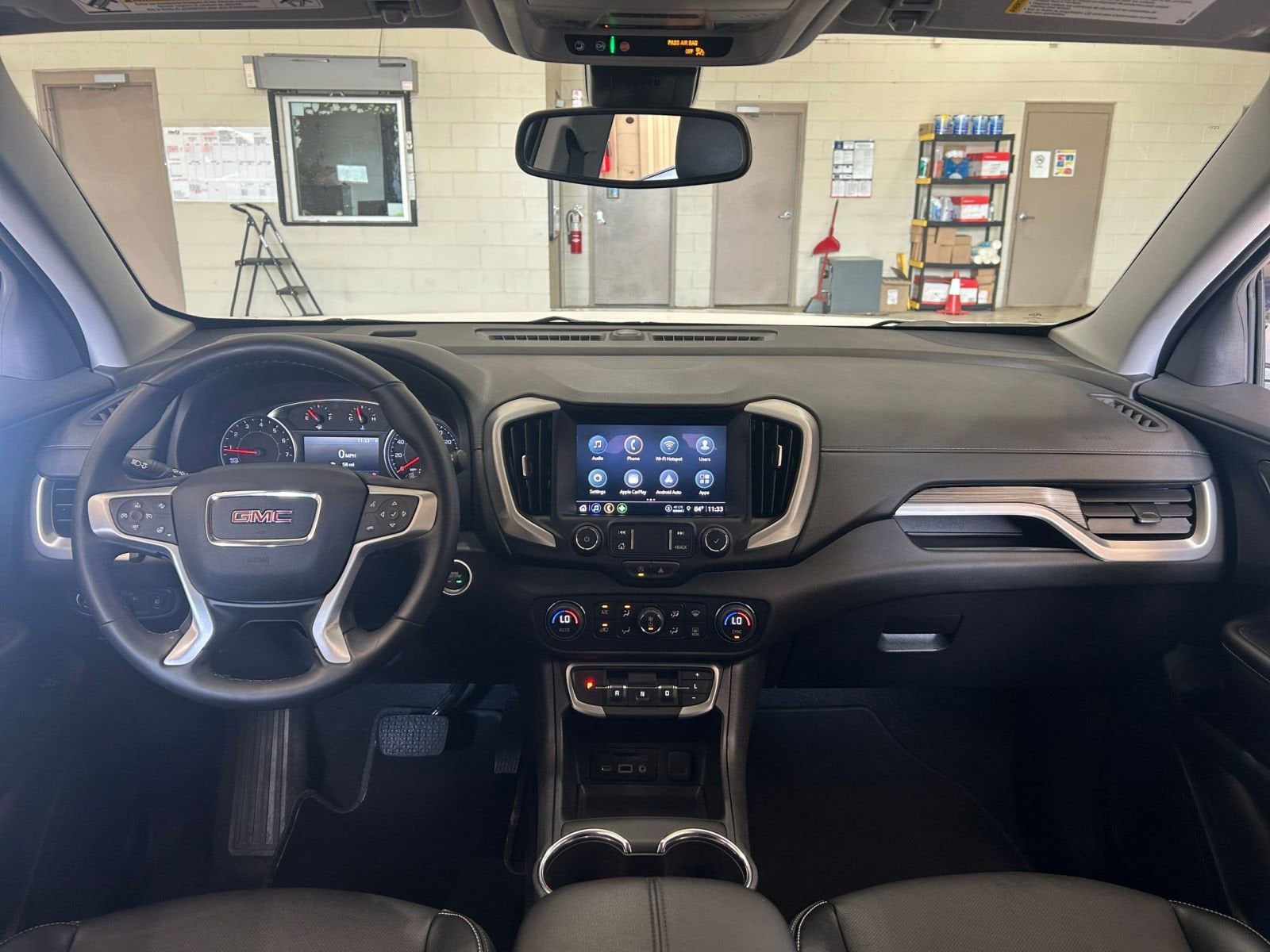 Thumbnail: 2024 GMC Terrain - 33