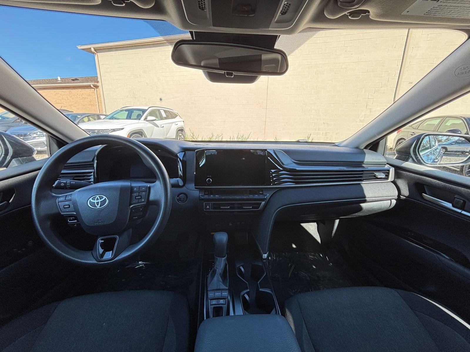 Thumbnail: 2025 Toyota Camry - 32