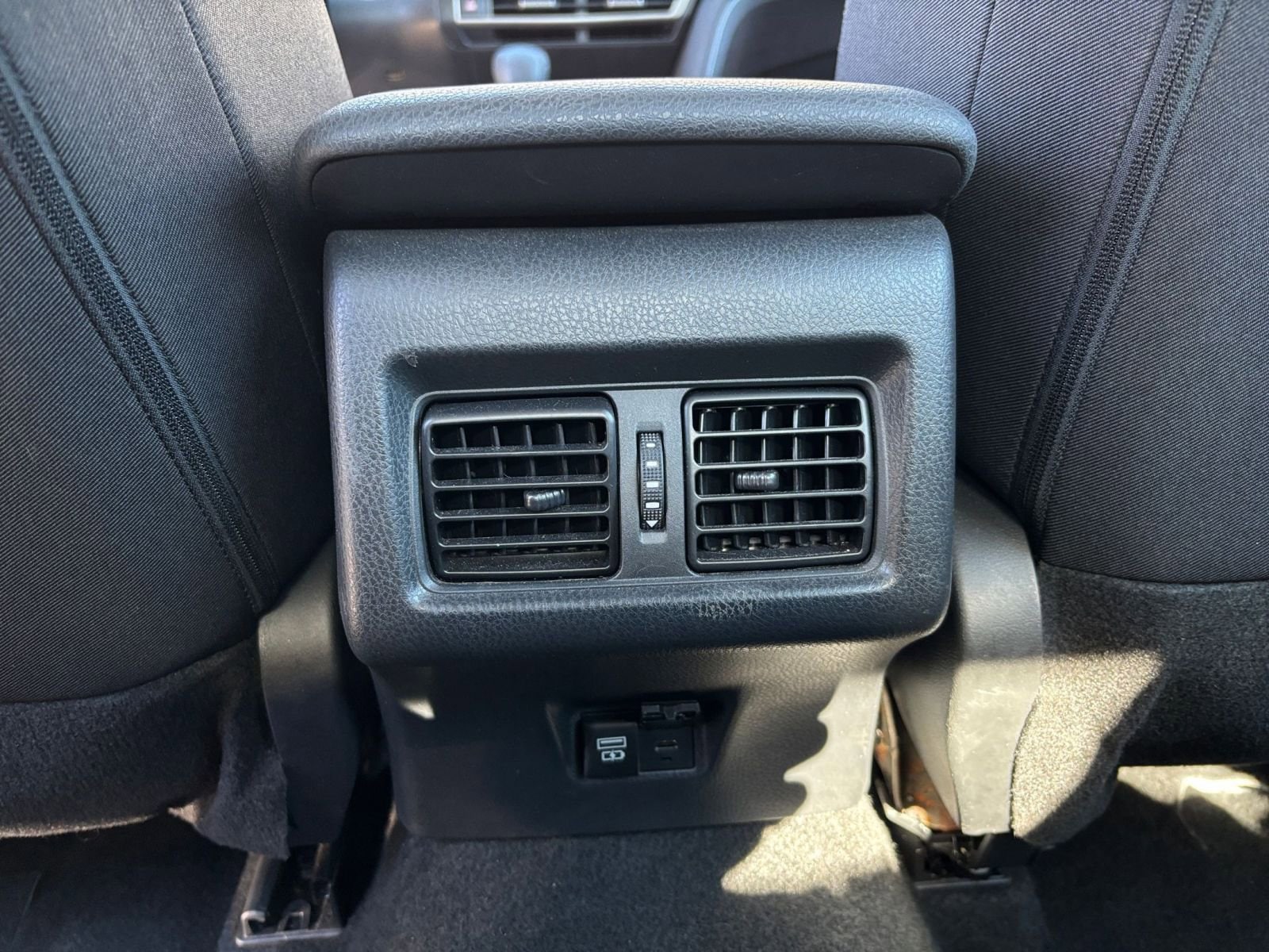 Thumbnail: 2025 Toyota Camry - 23