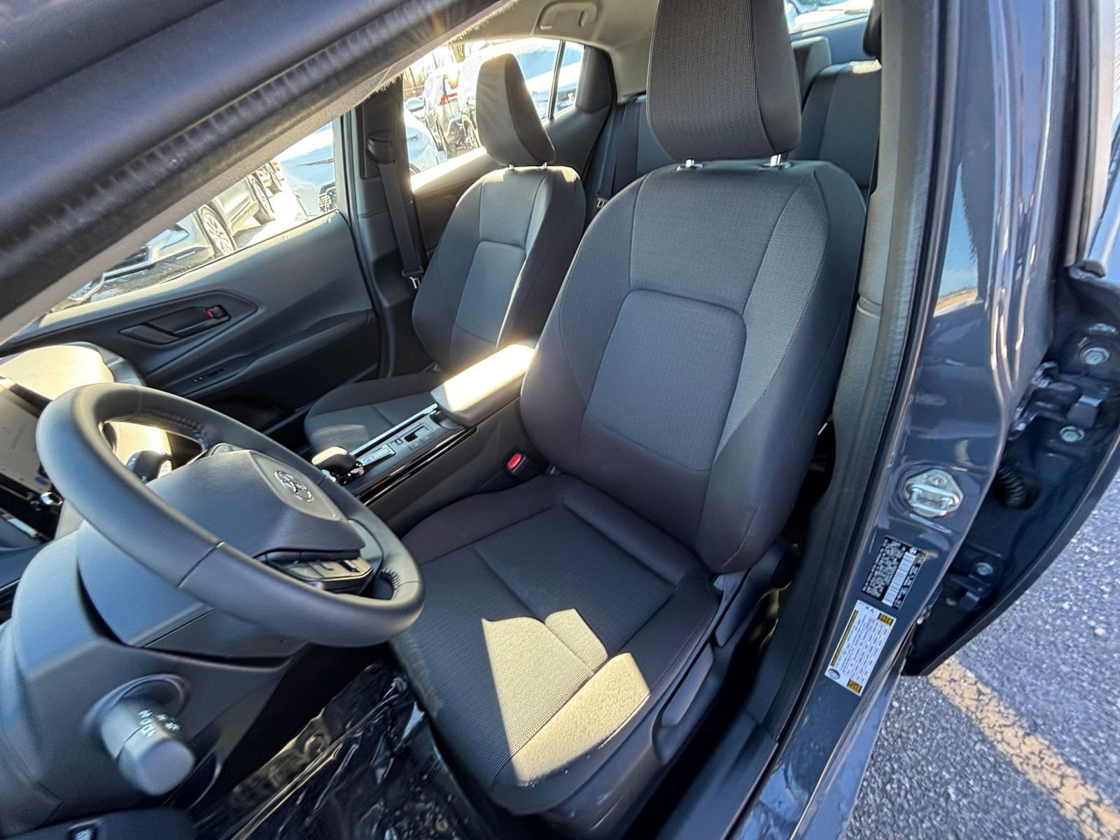 Thumbnail: 2025 Toyota Prius - 34