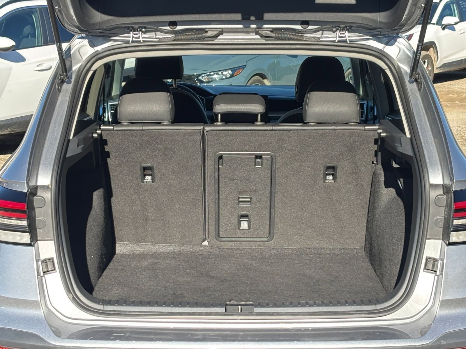 Thumbnail: 2025 Volkswagen Taos - 31