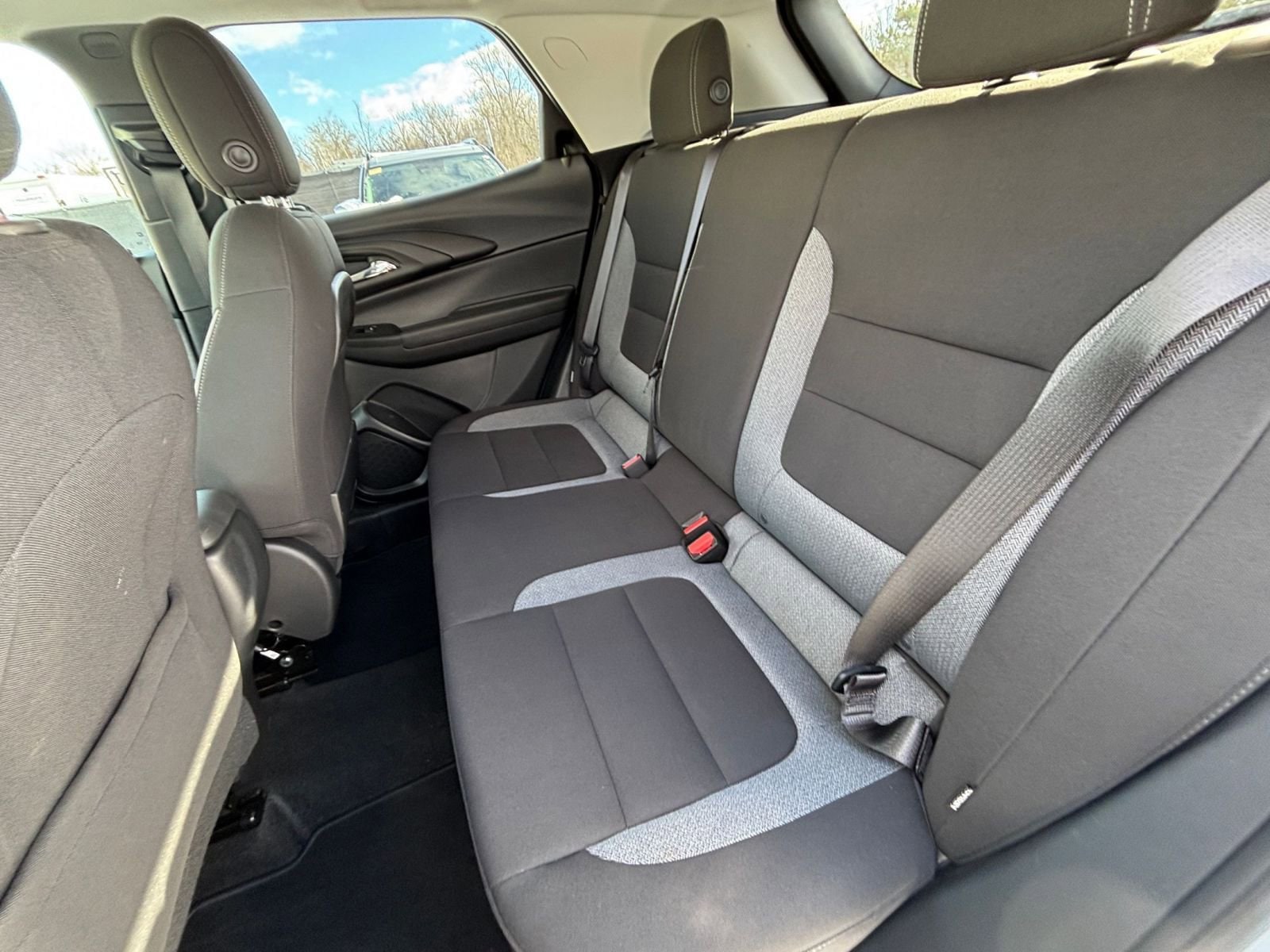 Thumbnail: 2025 Chevrolet TrailBlazer - 23