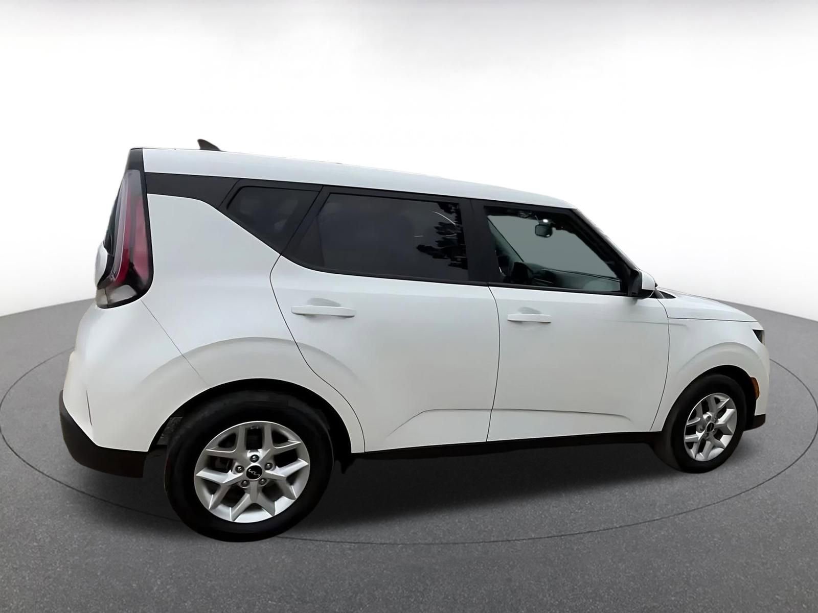 Thumbnail: 2025 Kia Soul - 15