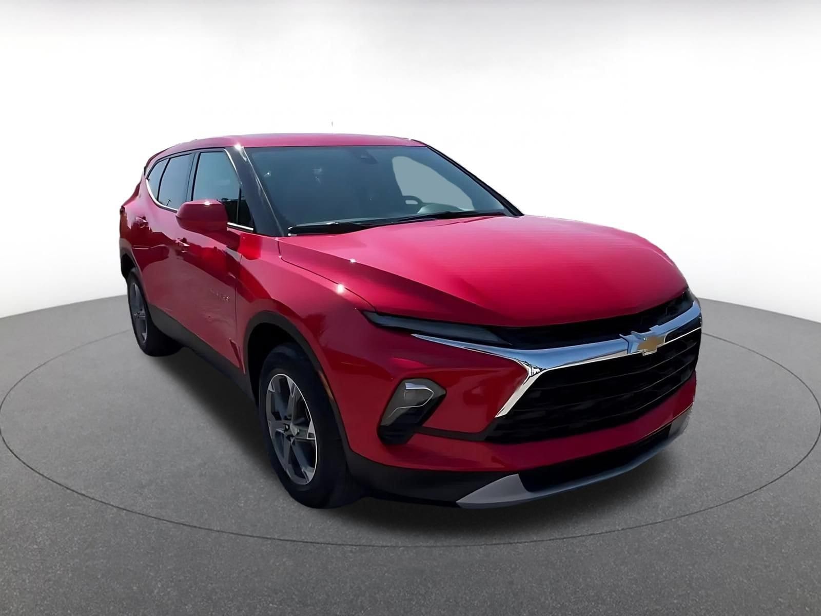 Thumbnail: 2026 Chevrolet Blazer - 3