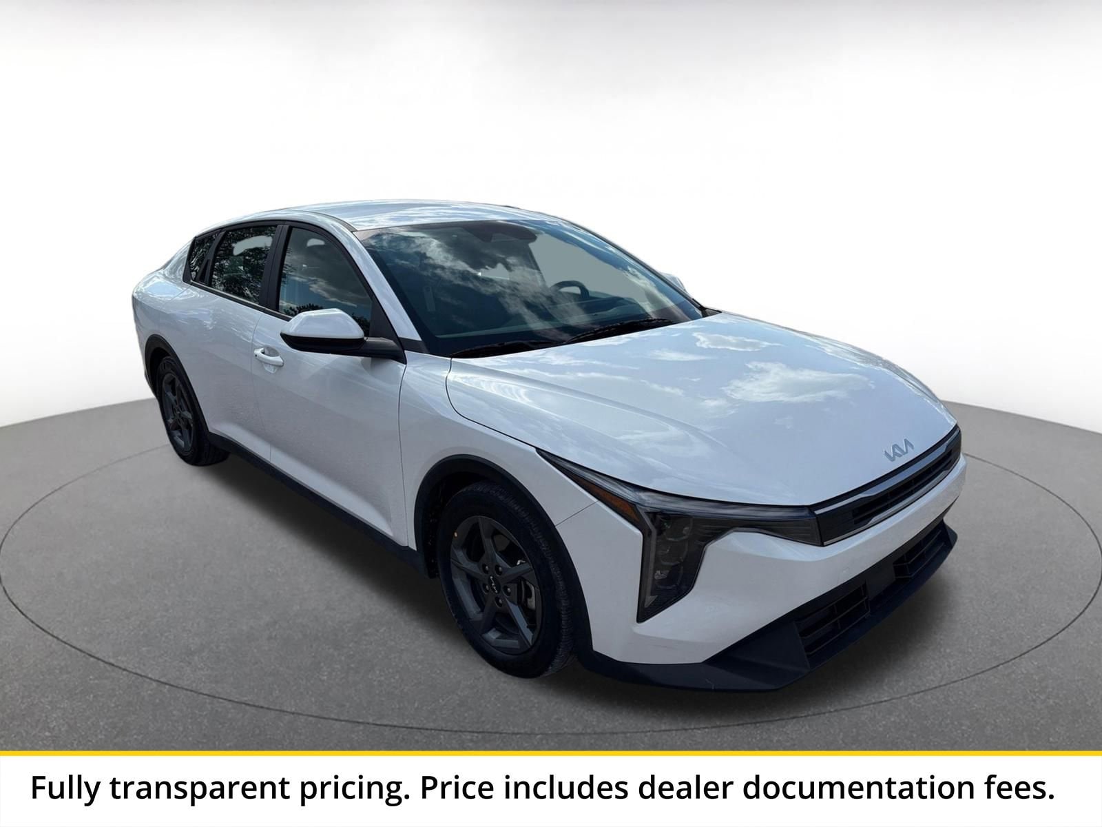 Thumbnail: 2025 Kia K4 - 1