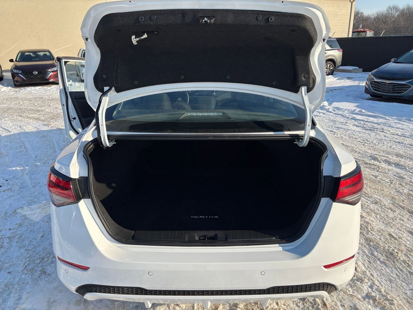 Thumbnail: 2025 Nissan Sentra - 30