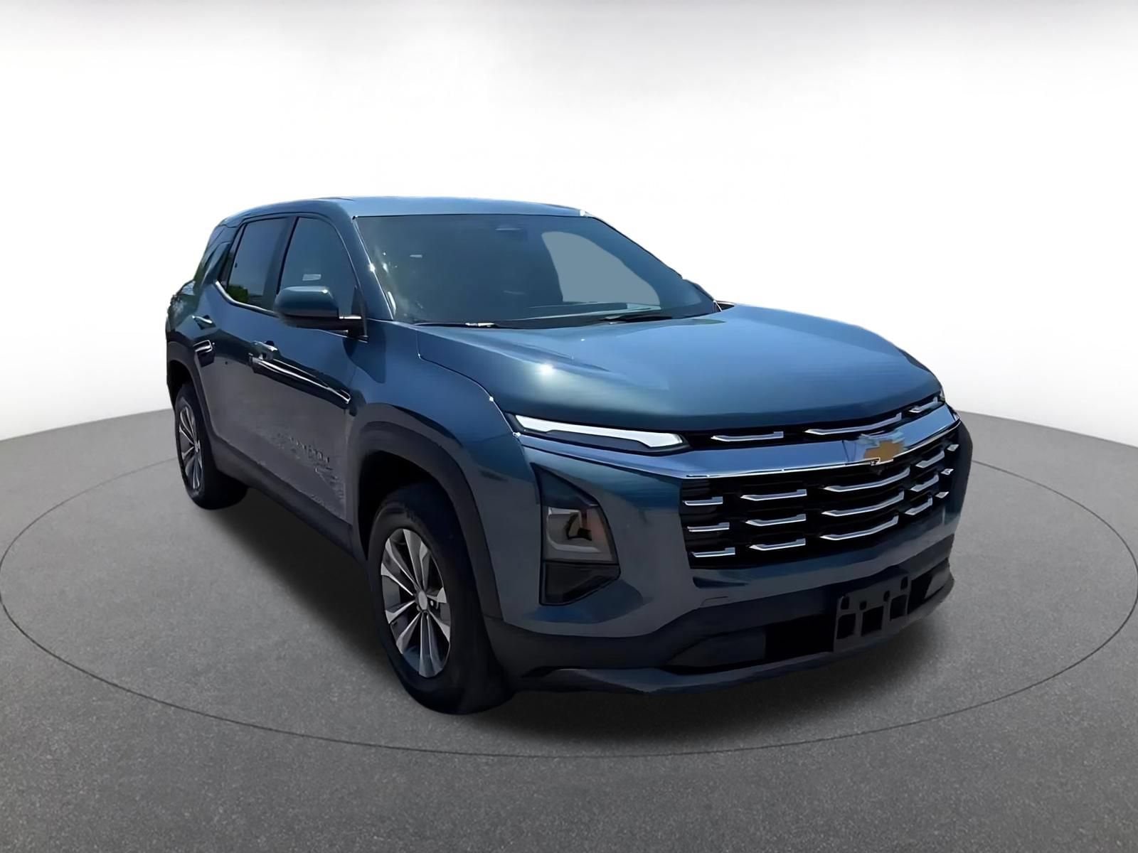 Thumbnail: 2025 Chevrolet Equinox - 3