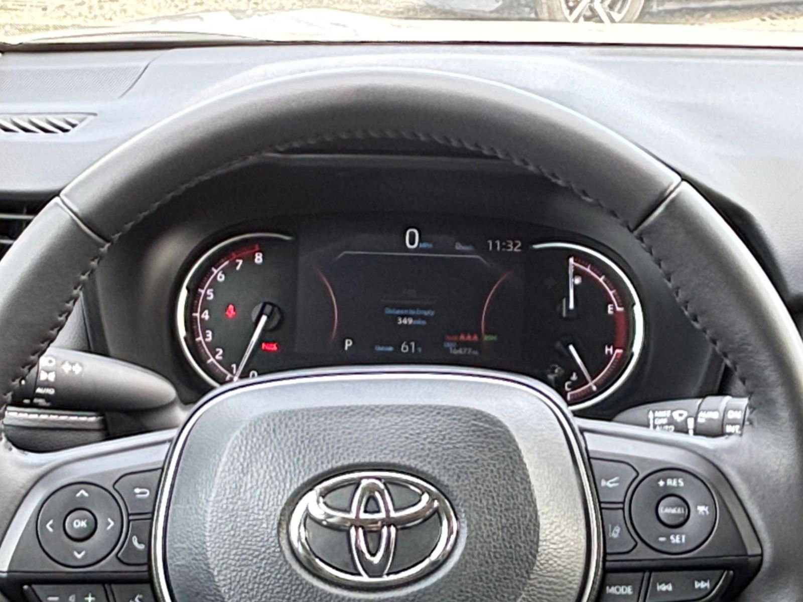 Thumbnail: 2025 Toyota RAV4 - 34