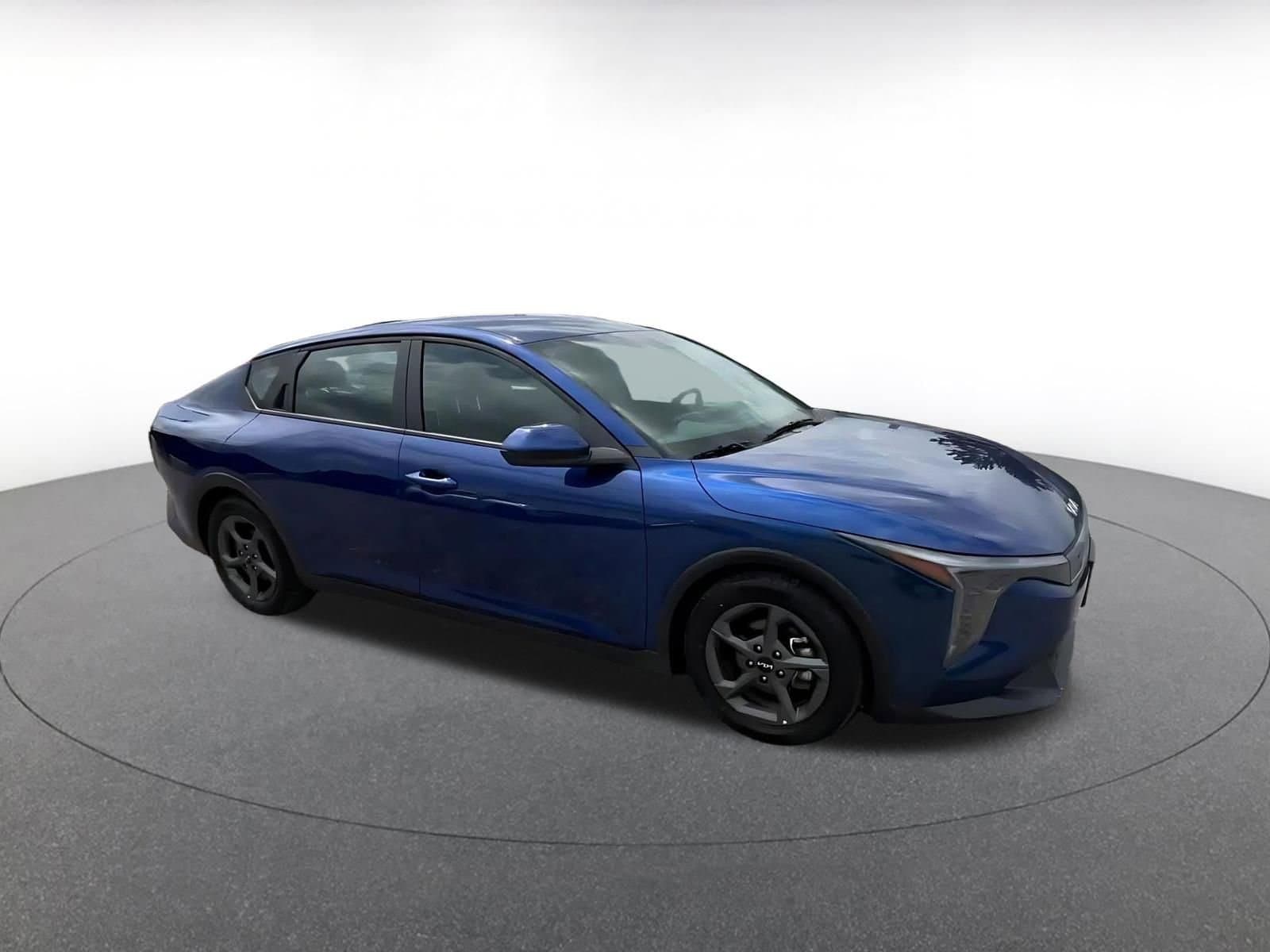 Thumbnail: 2025 Kia K4 - 2
