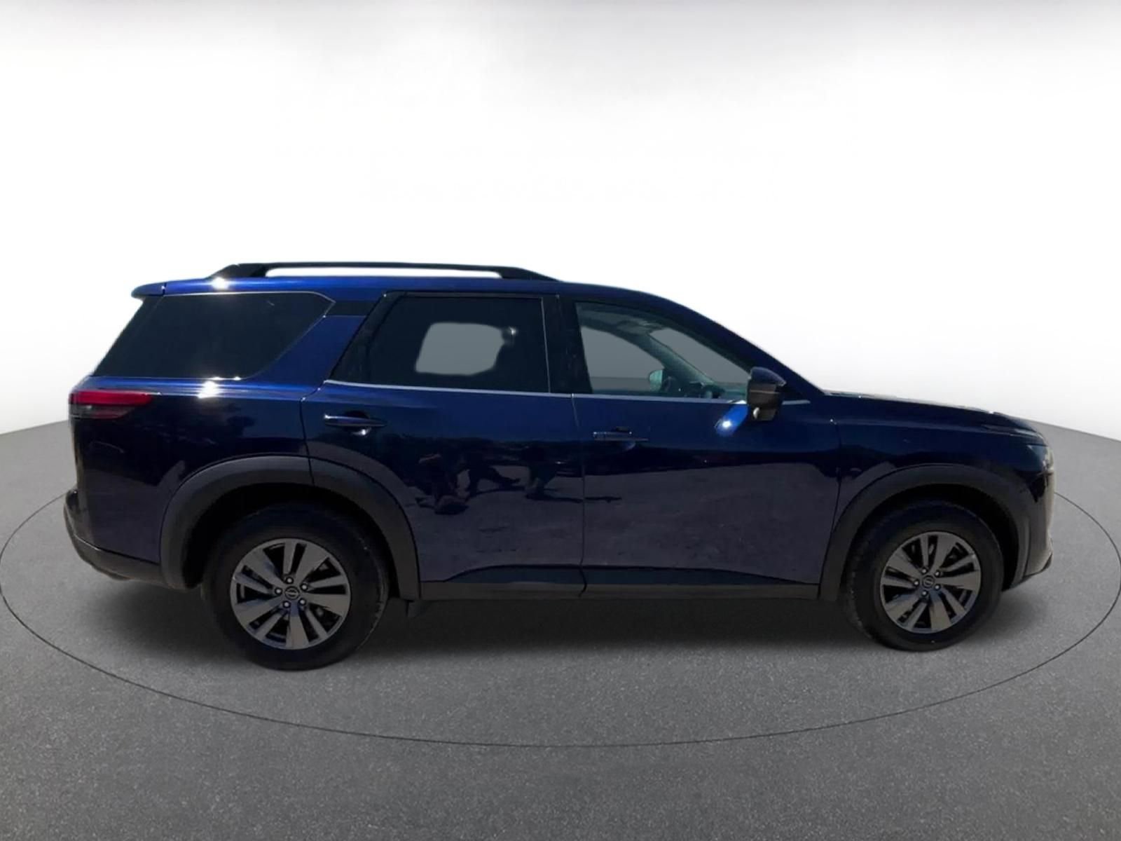 Thumbnail: 2025 Nissan Pathfinder - 16