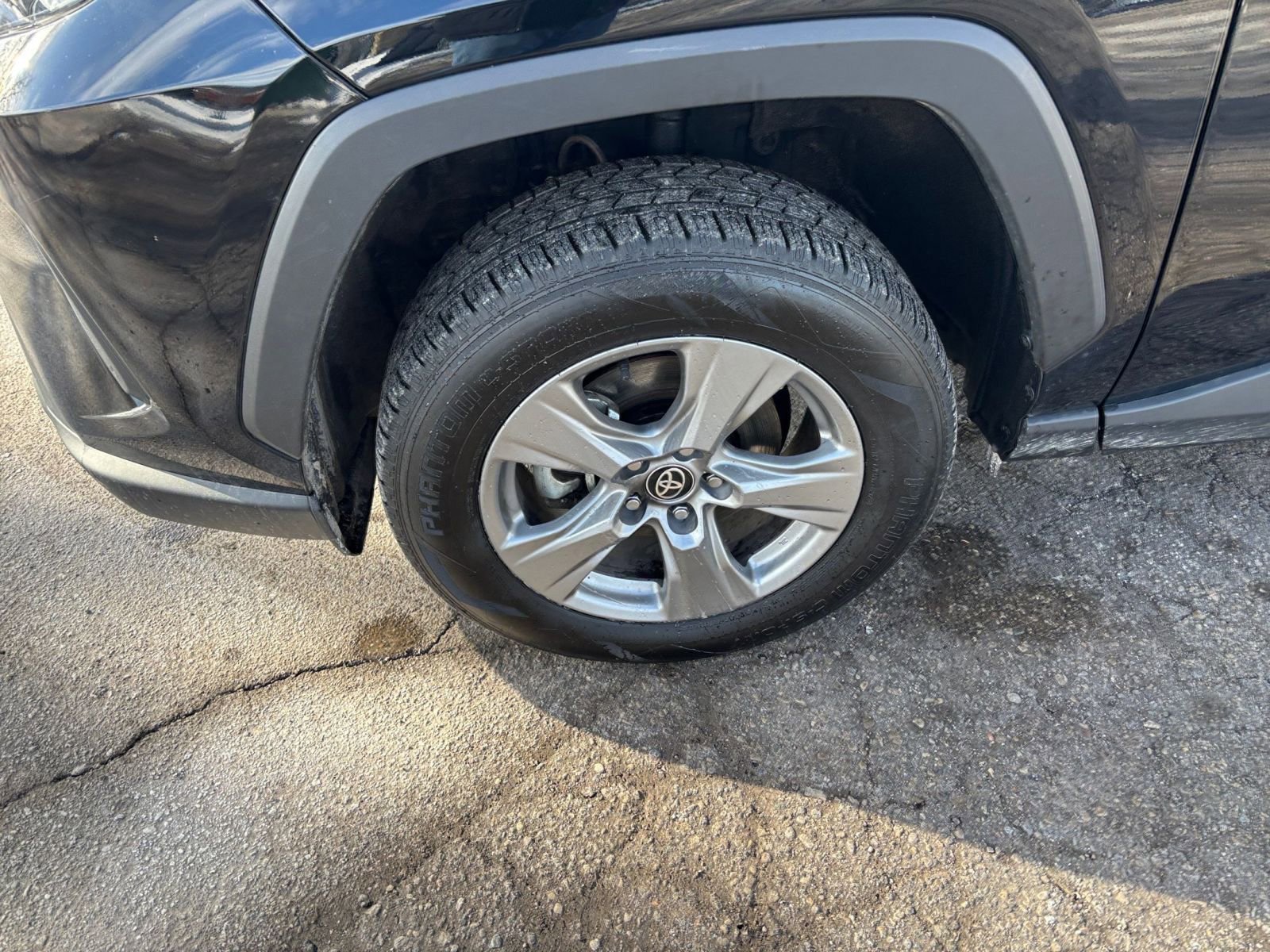 Thumbnail: 2025 Toyota RAV4 - 29