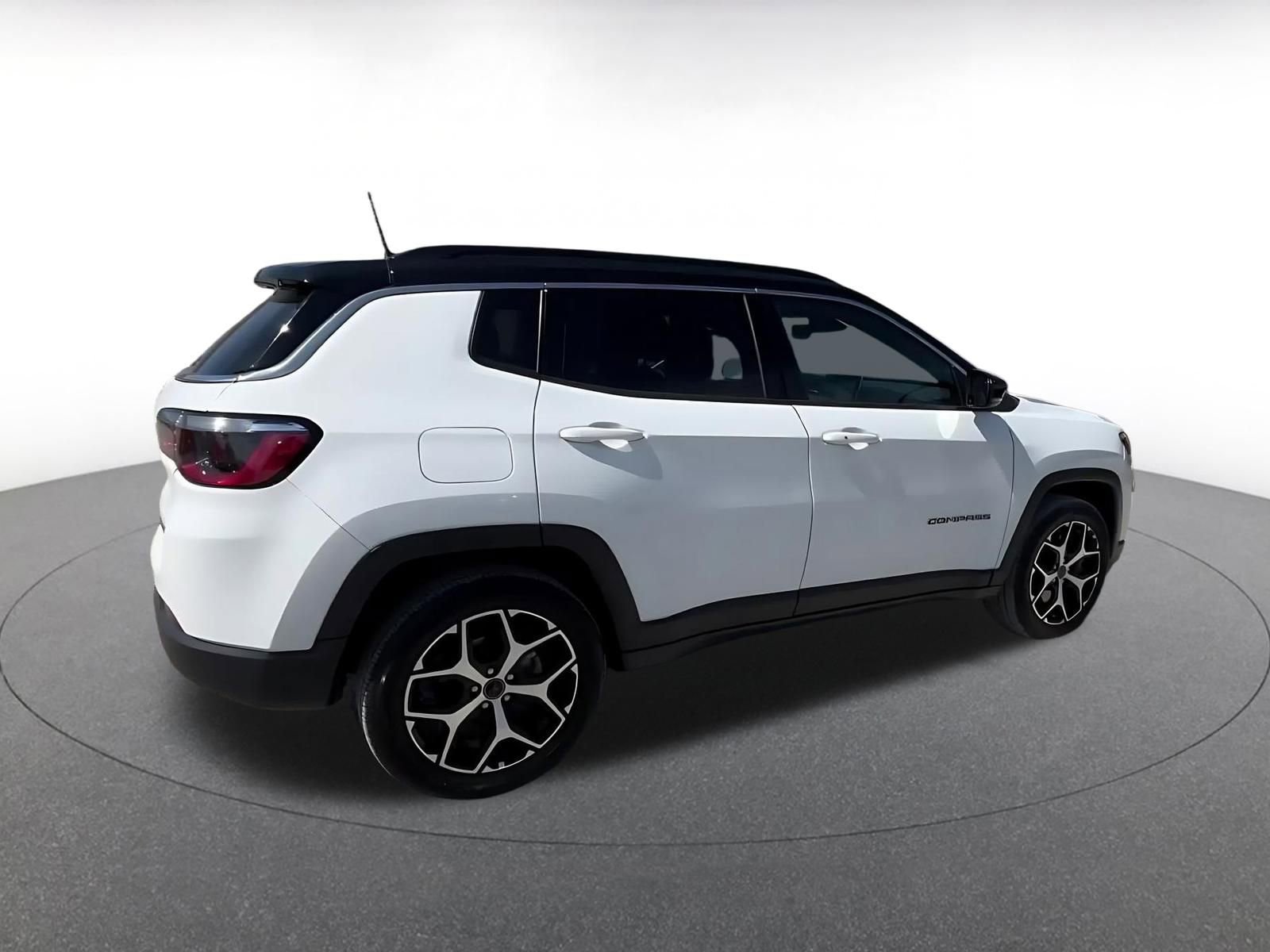 Thumbnail: 2025 Jeep Compass - 14