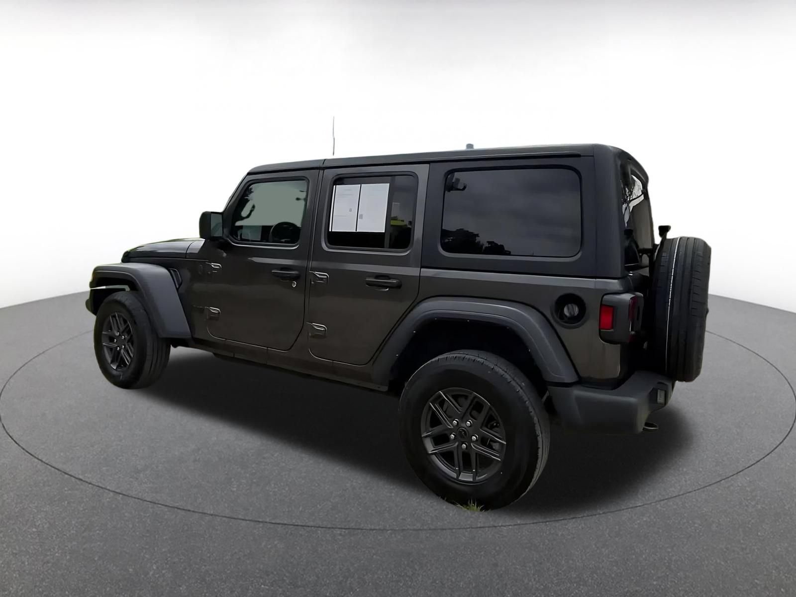 Thumbnail: 2025 Jeep Wrangler - 10