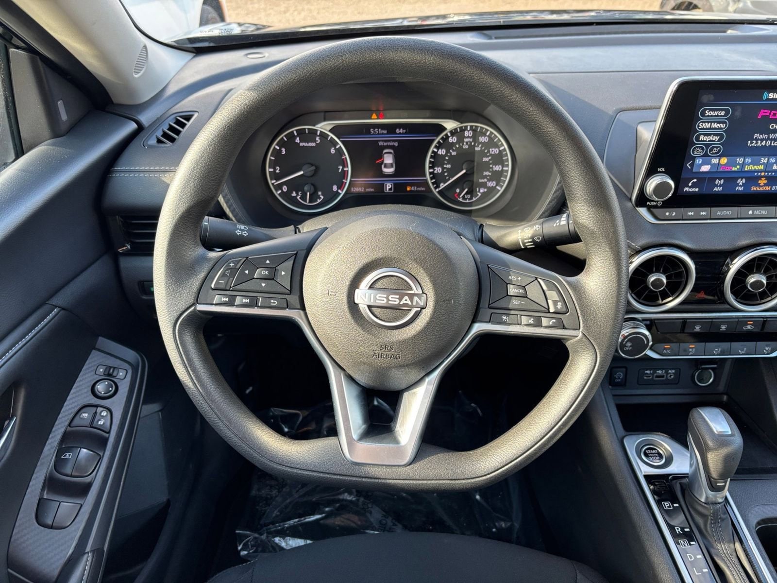 Thumbnail: 2025 Nissan Sentra - 32