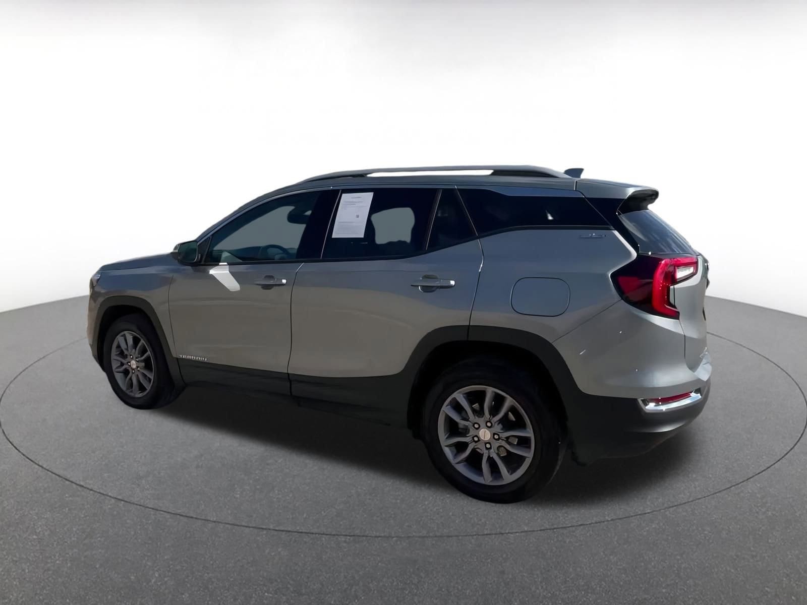 Thumbnail: 2024 GMC Terrain - 10