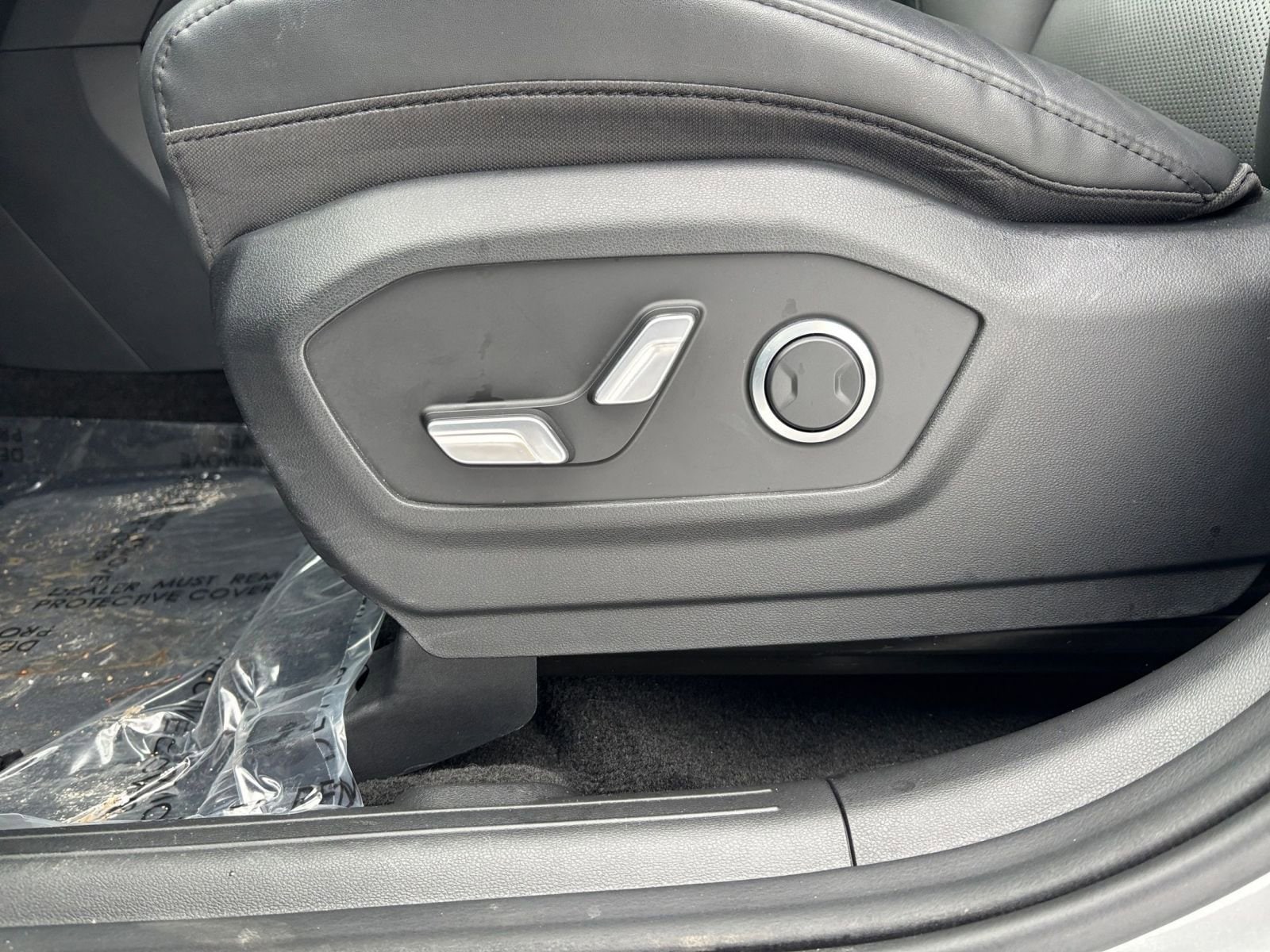 Thumbnail: 2025 Hyundai Santa Fe - 23