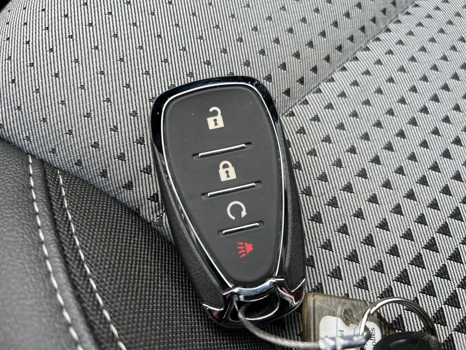 Thumbnail: 2025 Chevrolet Trax - 22