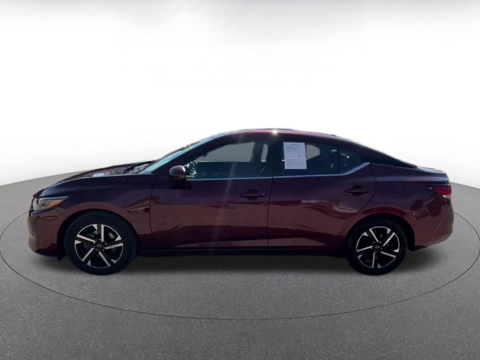 Thumbnail: 2024 Nissan Sentra - 9