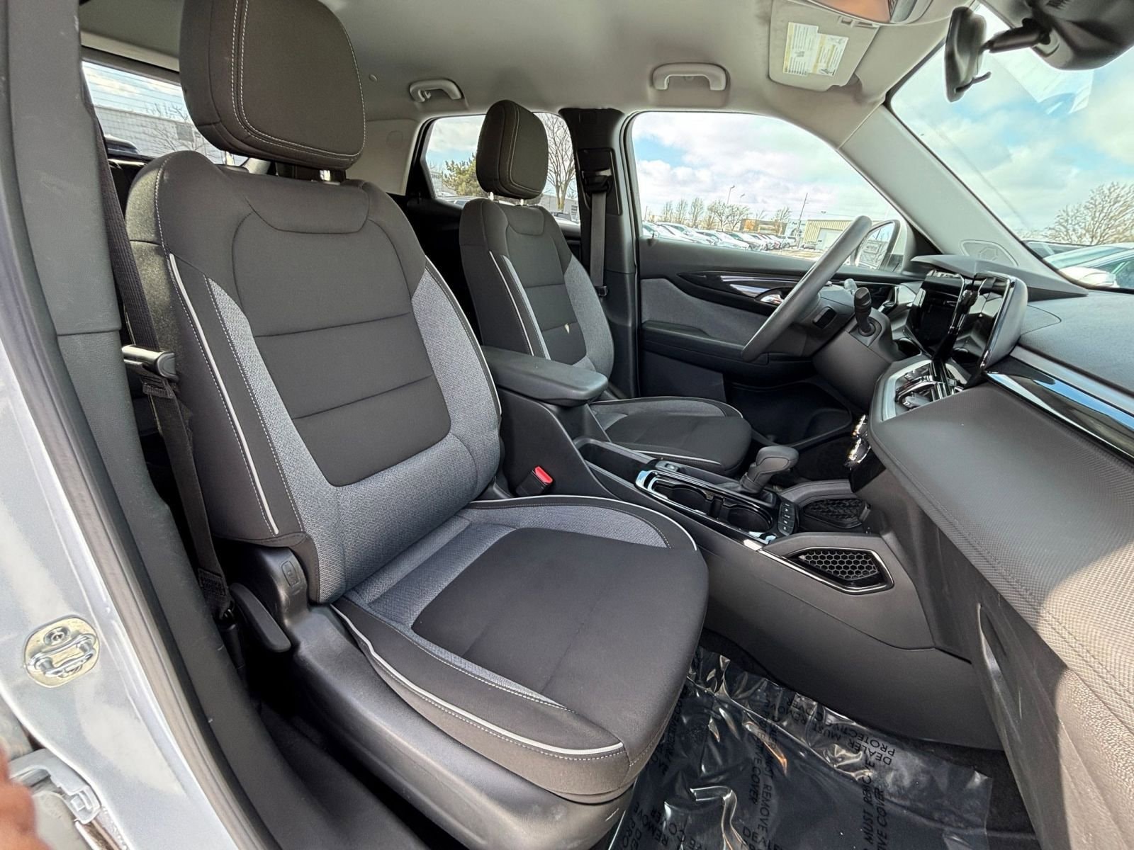 Thumbnail: 2025 Chevrolet TrailBlazer - 24