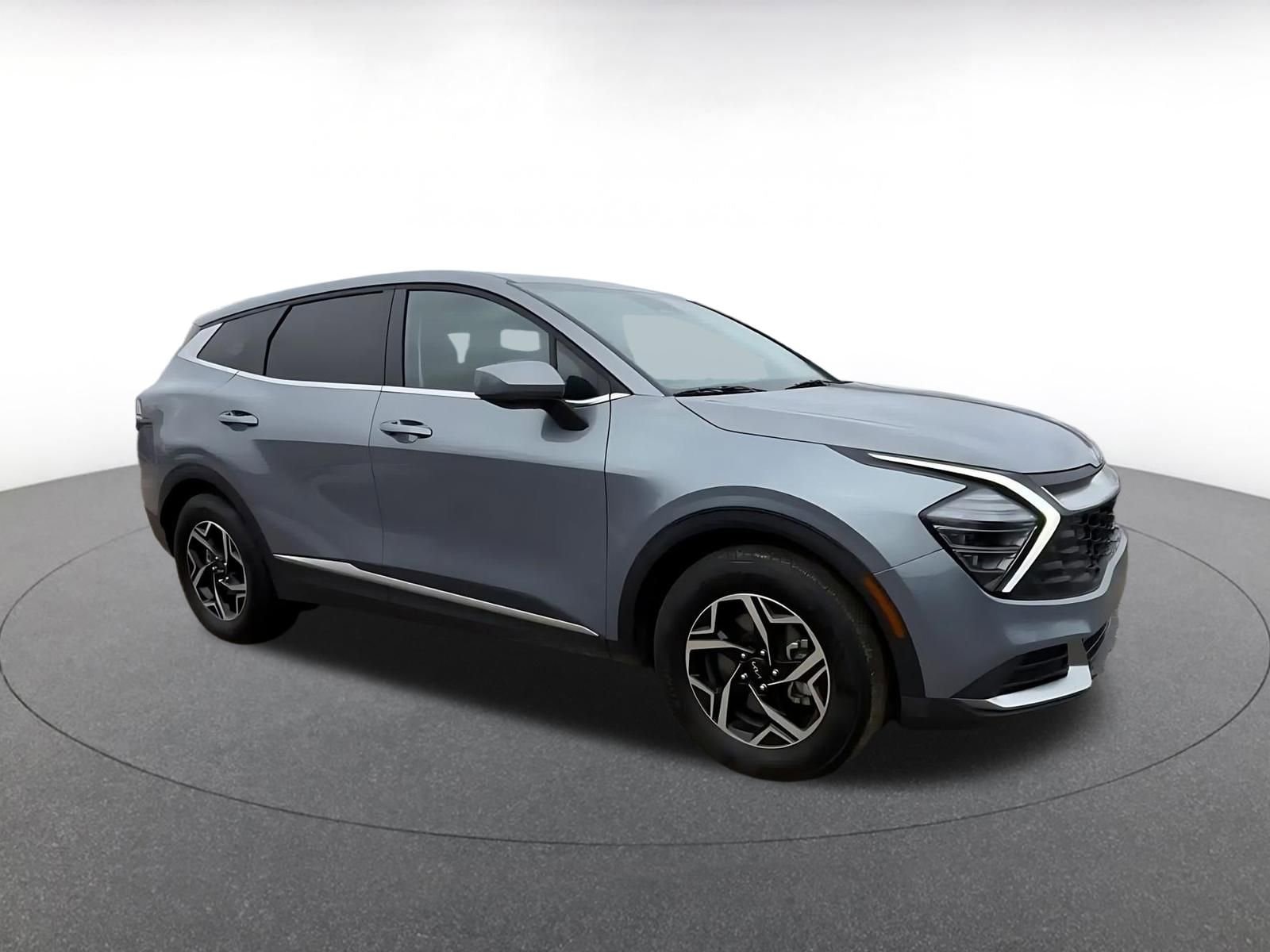 Thumbnail: 2025 Kia Sportage - 2