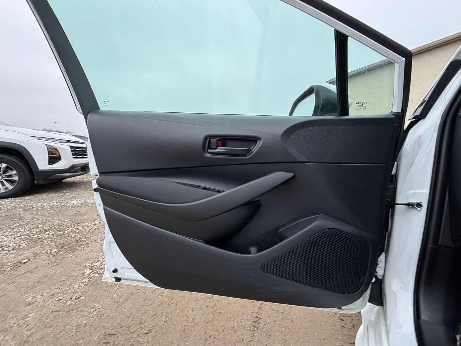 Thumbnail: 2025 Toyota Corolla - 18