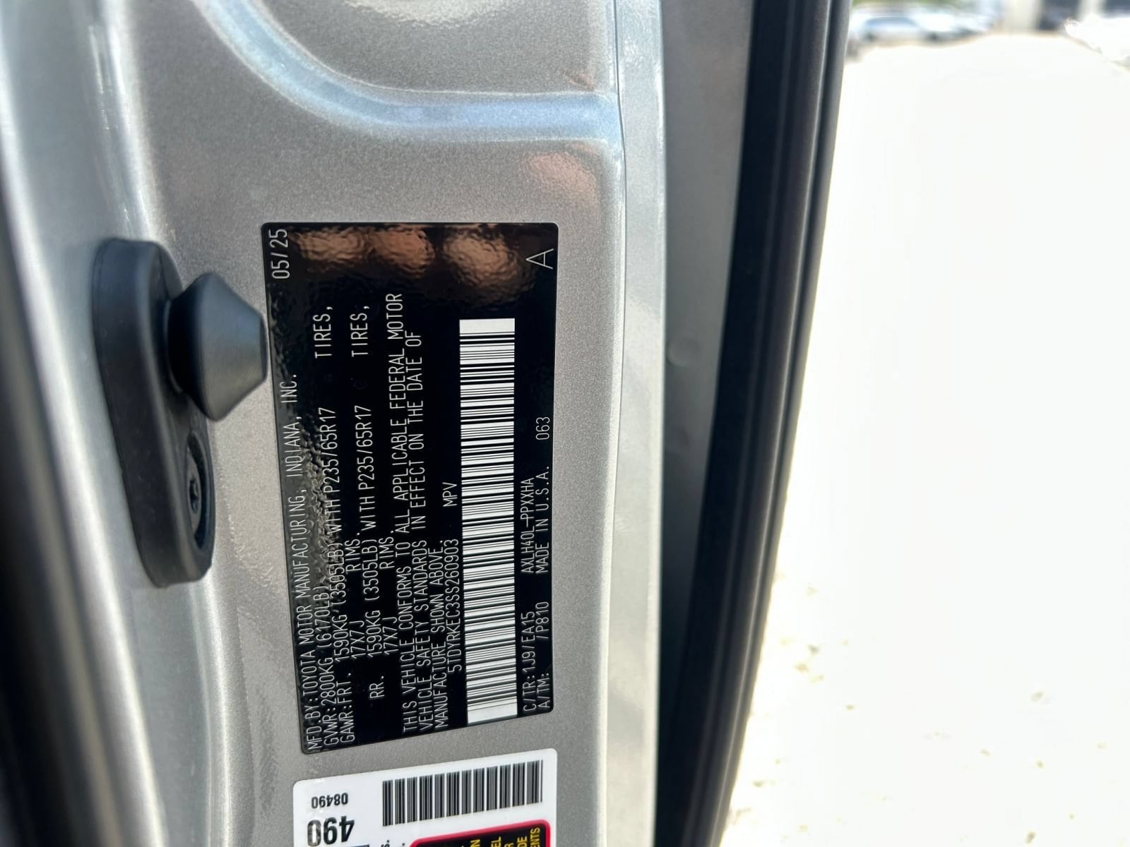 Thumbnail: 2025 Toyota Sienna - 28