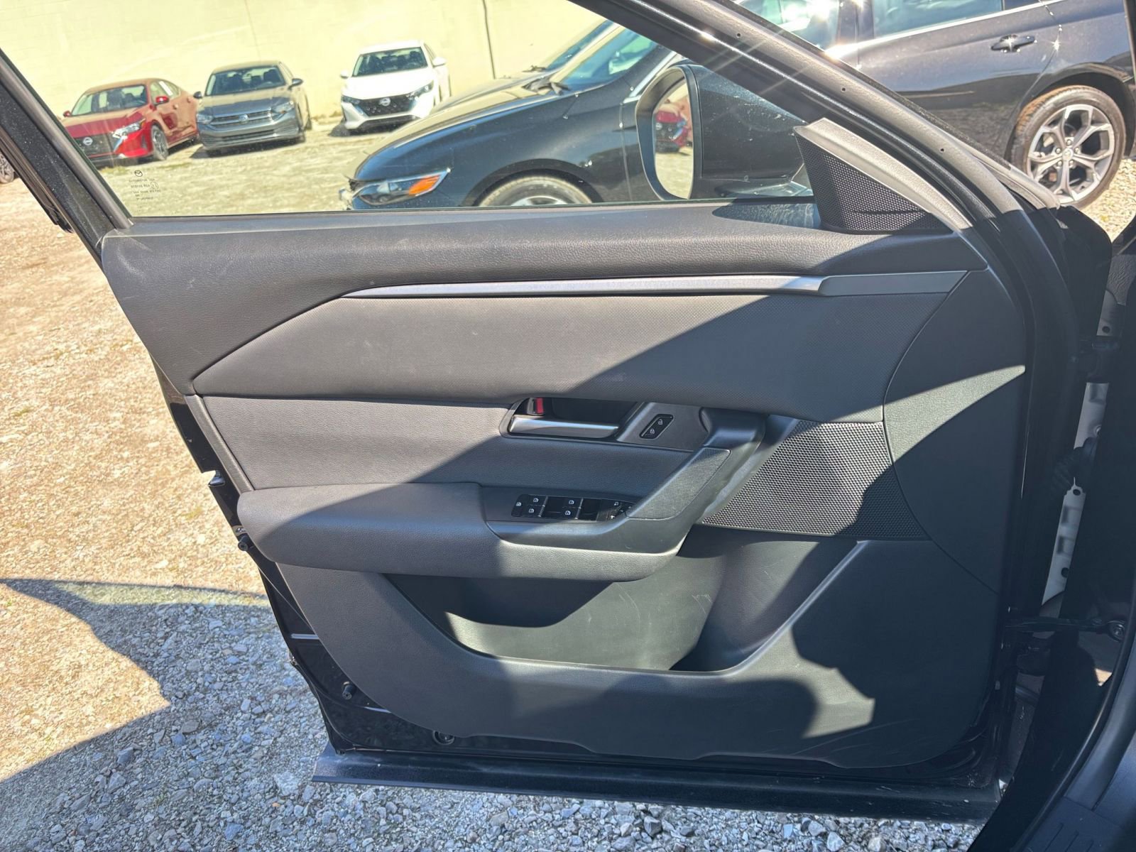 Thumbnail: 2025 Mazda CX-50 - 20