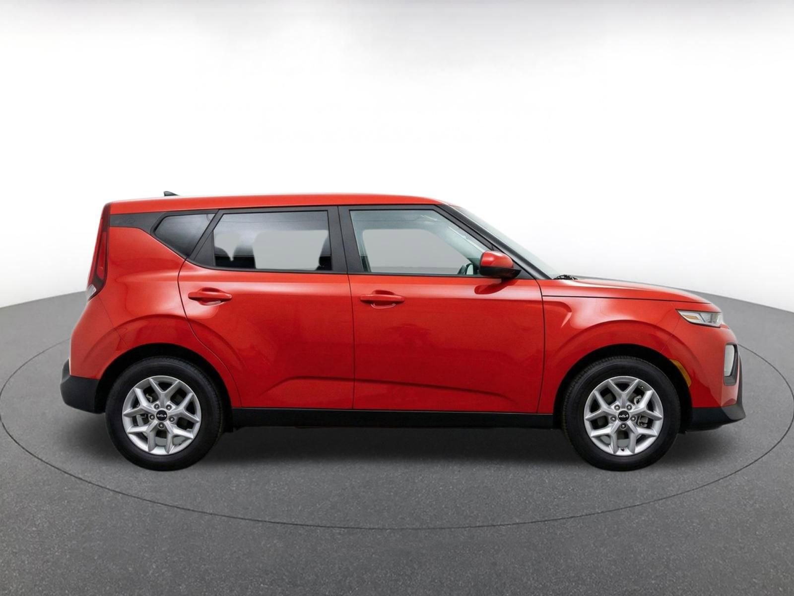 Thumbnail: 2025 Kia Soul - 10