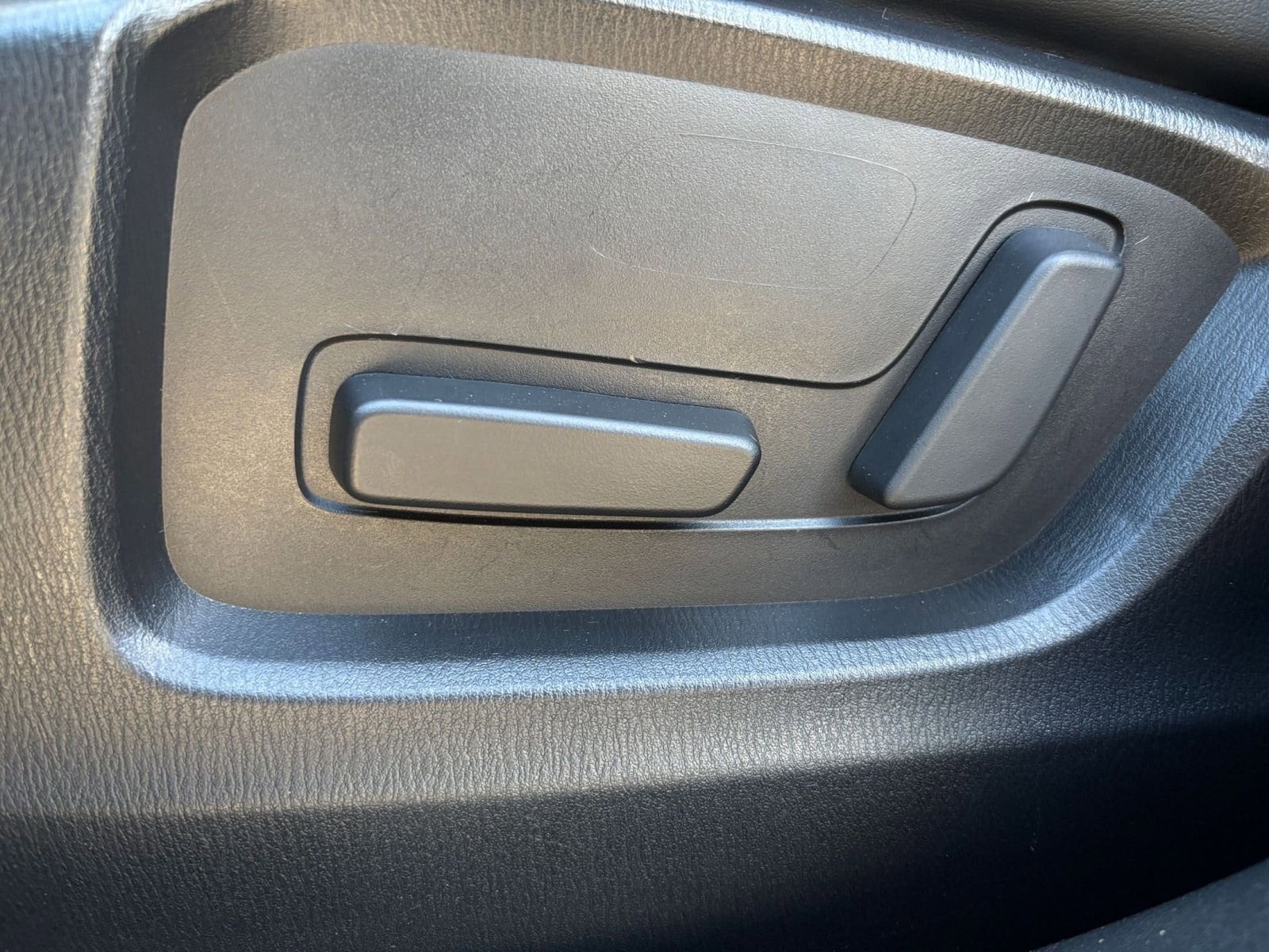 Thumbnail: 2025 Mazda CX-5 - 23