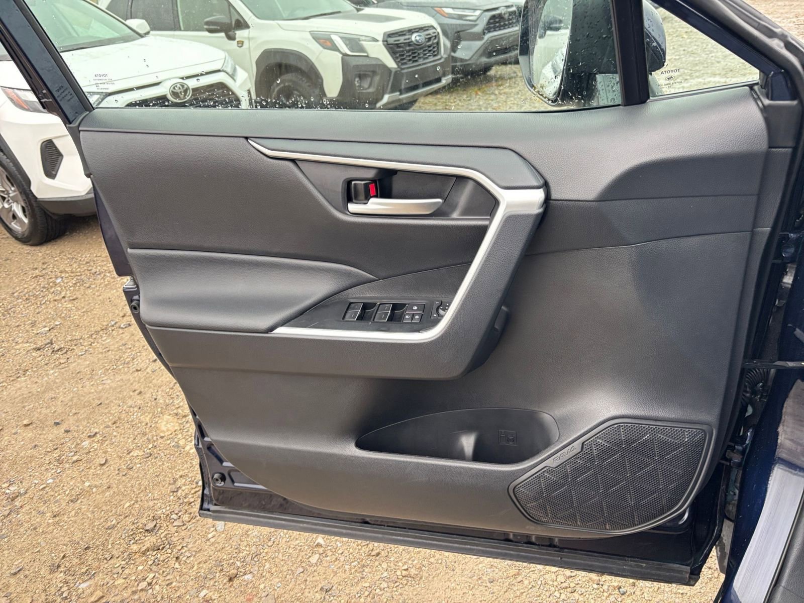 Thumbnail: 2025 Toyota RAV4 - 20