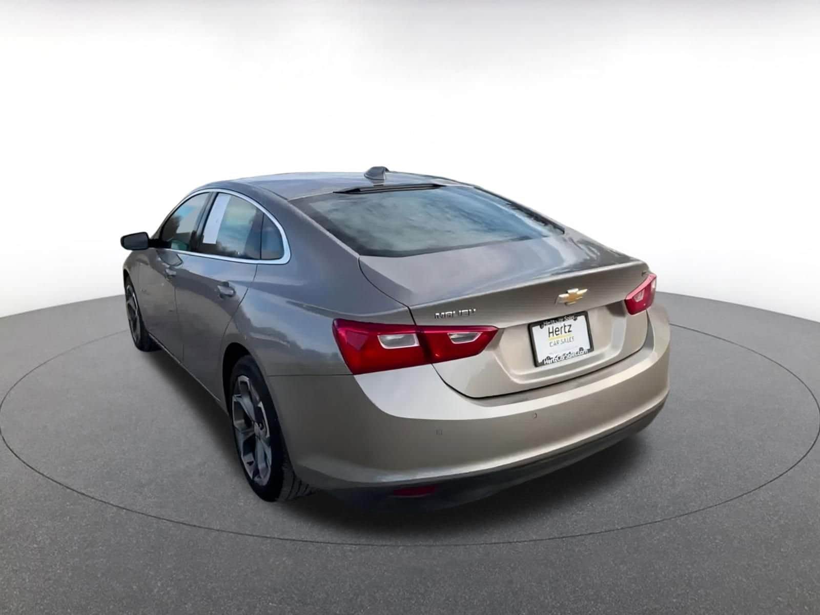 Thumbnail: 2024 Chevrolet Malibu - 11