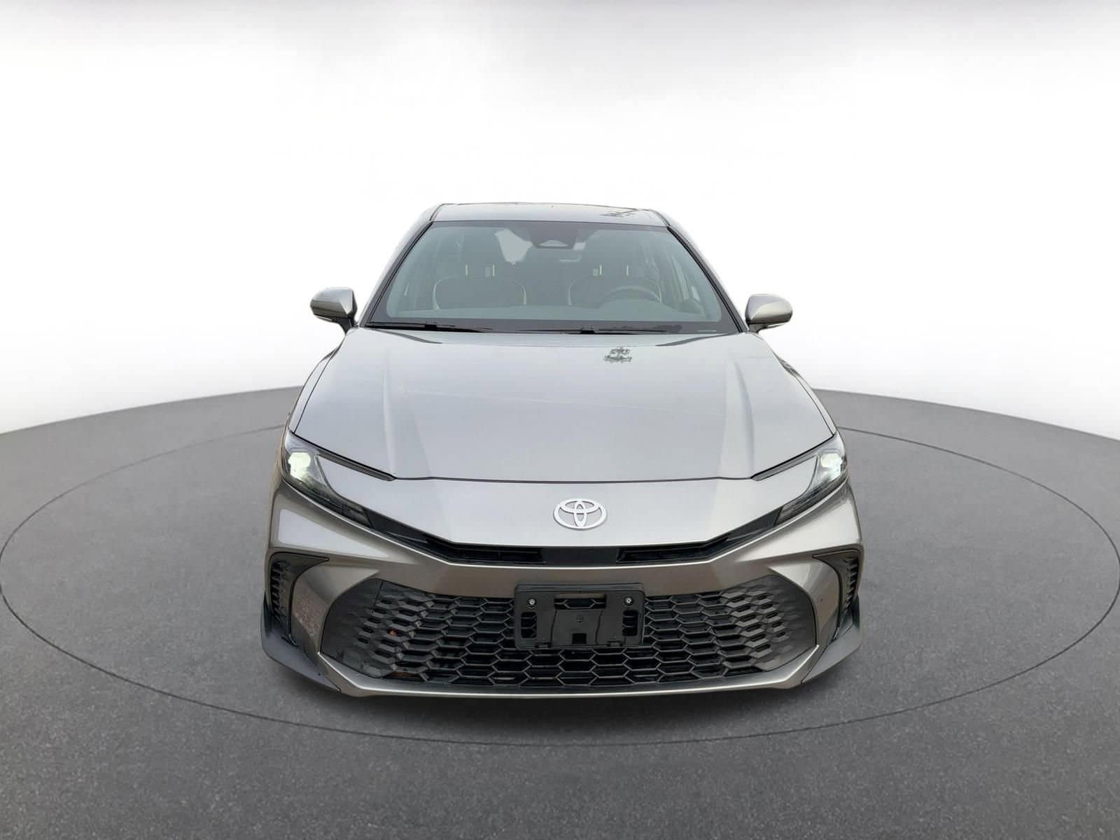Thumbnail: 2025 Toyota Camry - 8