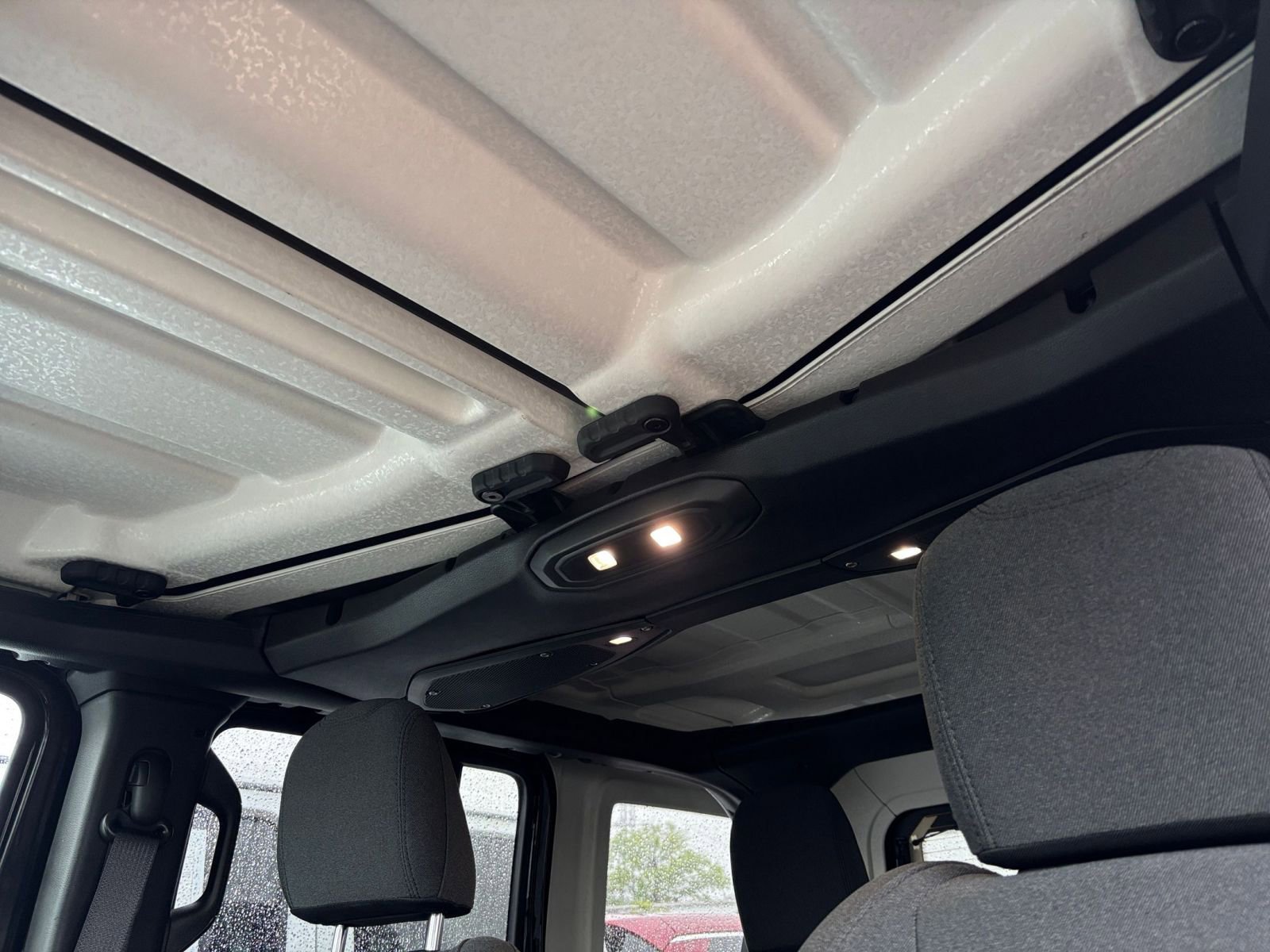 Thumbnail: 2025 Jeep Wrangler - 29