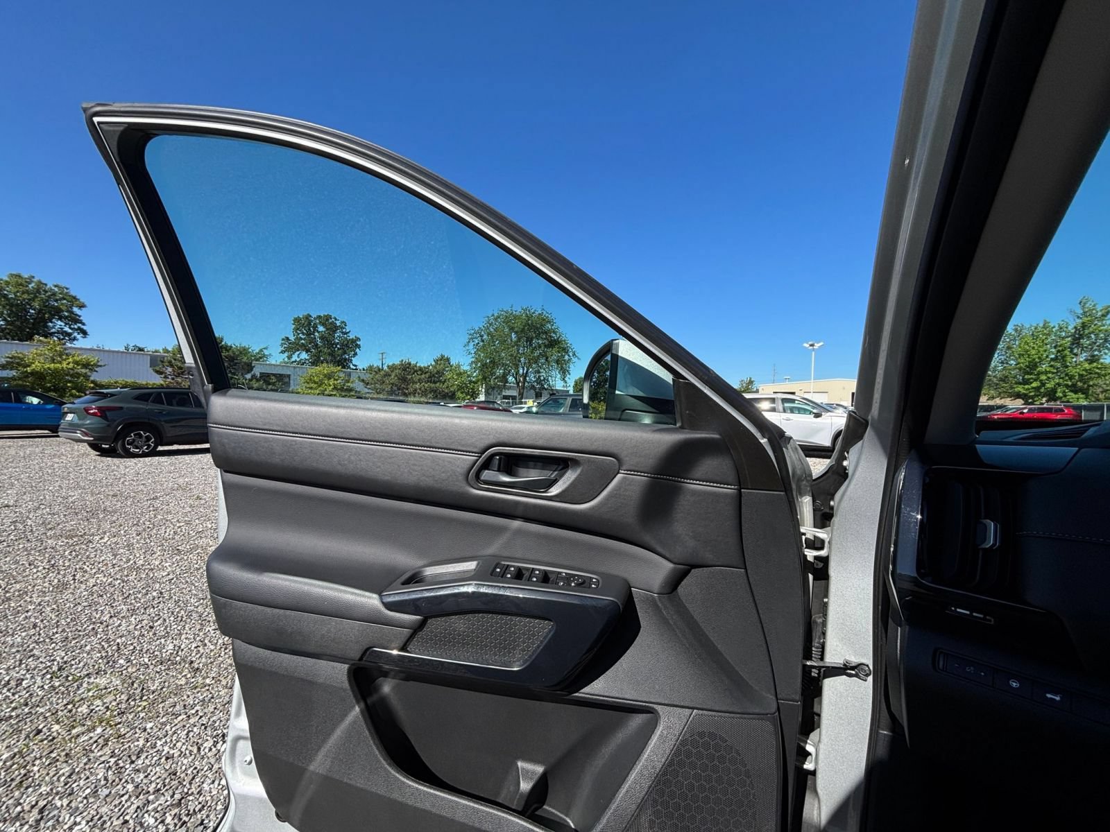 Thumbnail: 2025 Nissan Pathfinder - 18