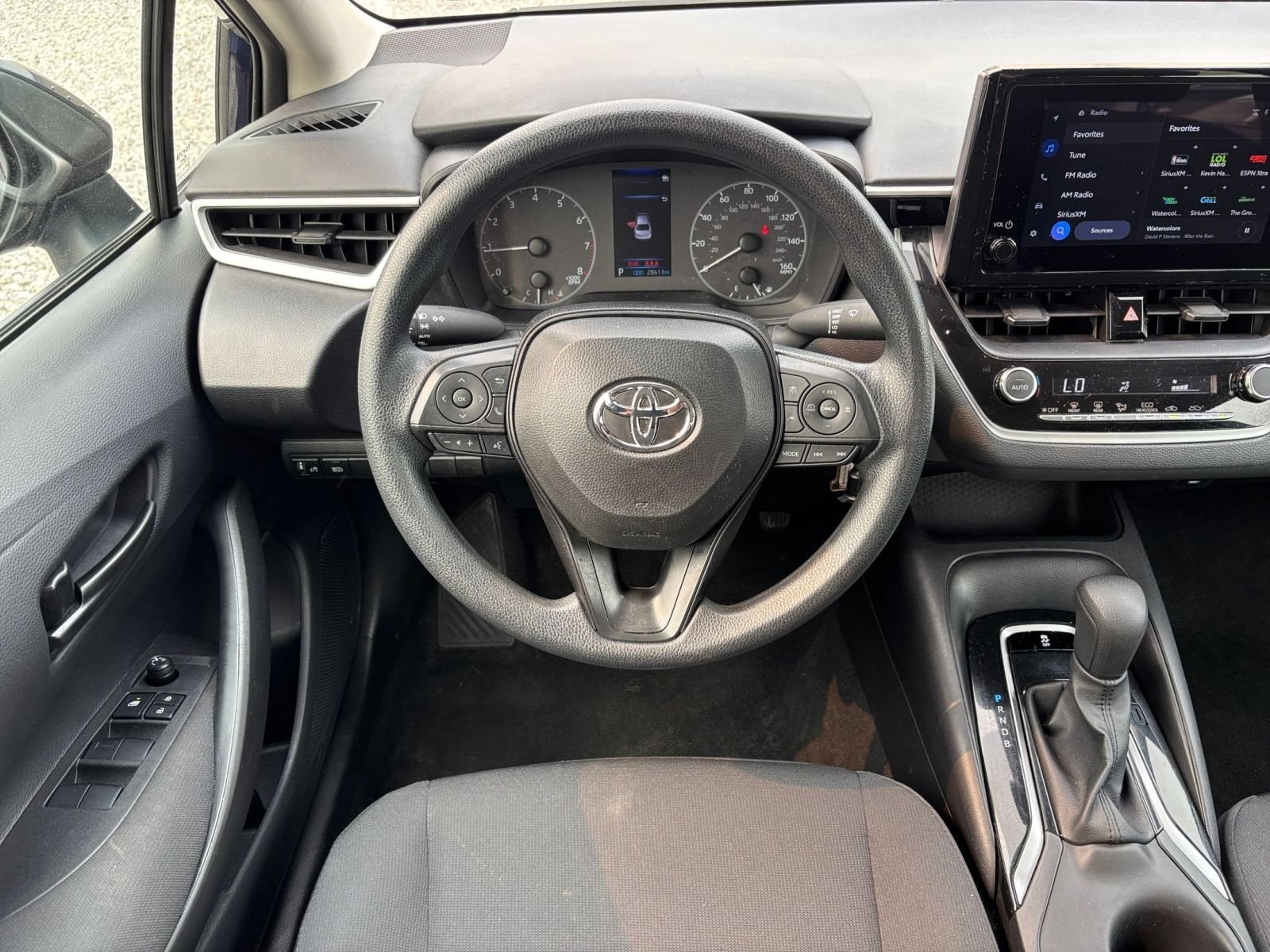 Thumbnail: 2025 Toyota Corolla - 33