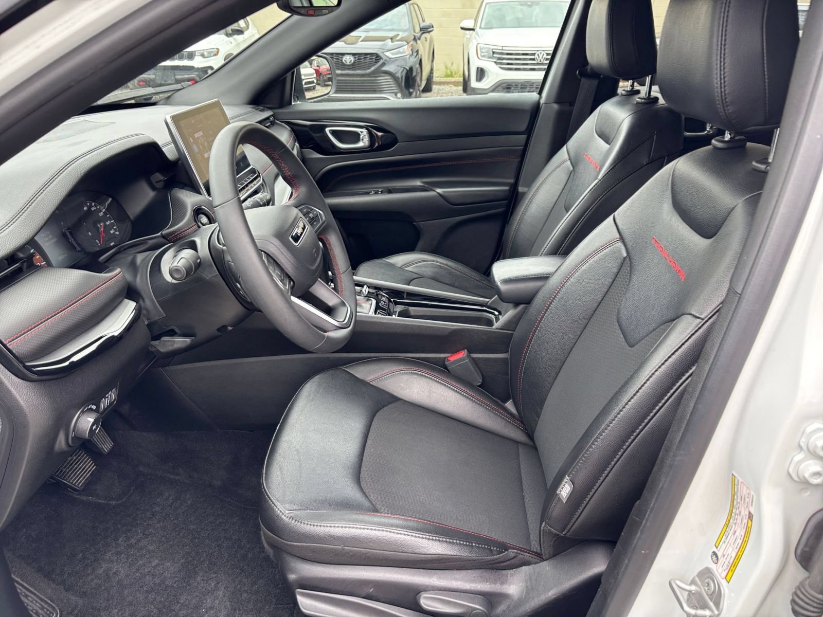 2025 Jeep Compass Trailhawk - Photo 27