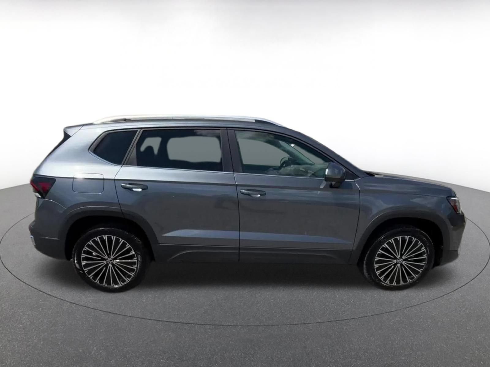 Thumbnail: 2026 Volkswagen Taos - 16