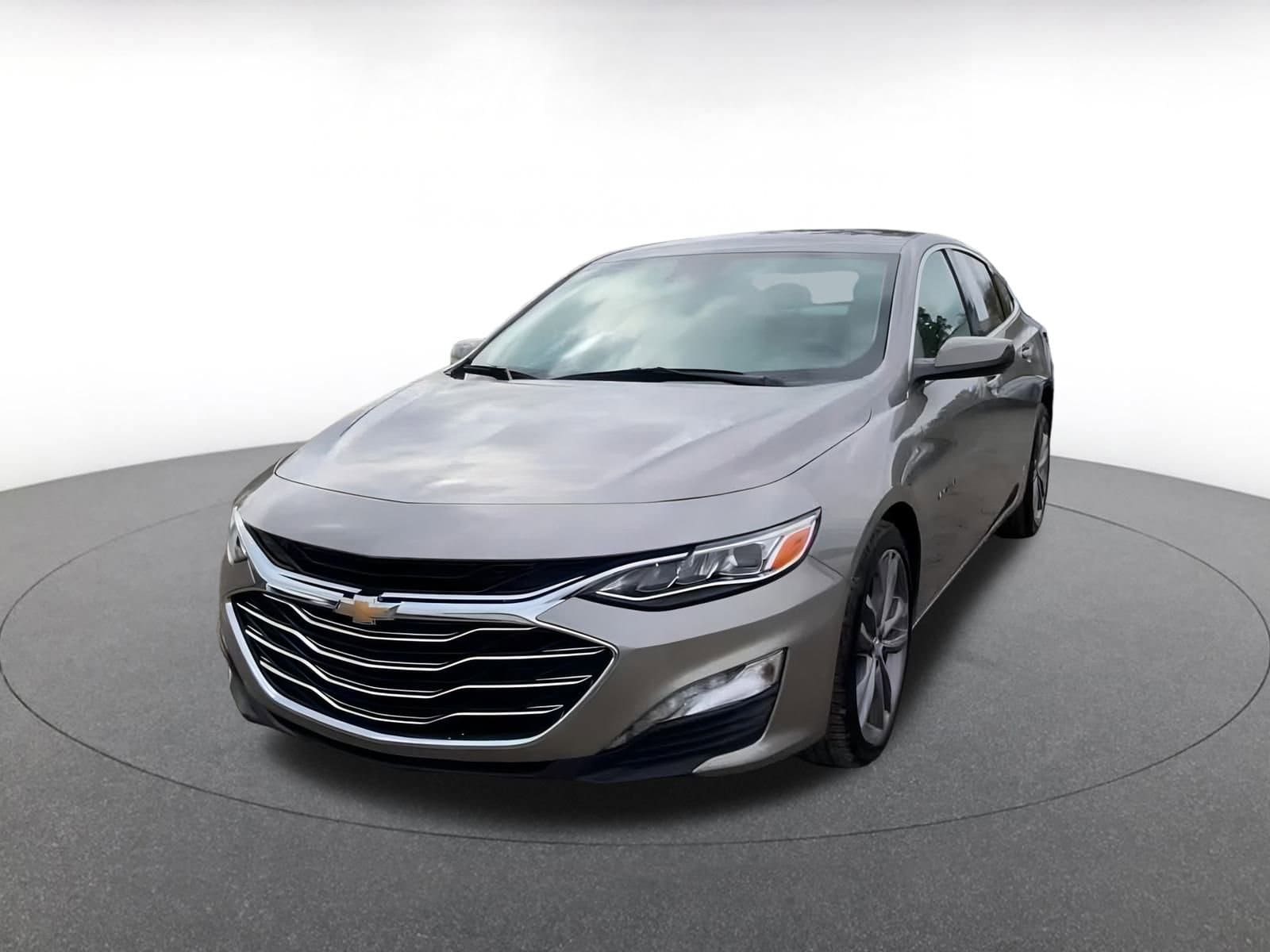 Thumbnail: 2024 Chevrolet Malibu - 7
