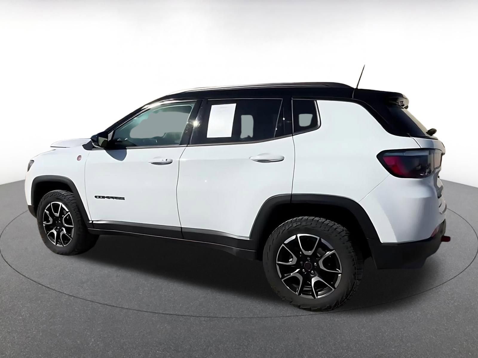Thumbnail: 2025 Jeep Compass - 10