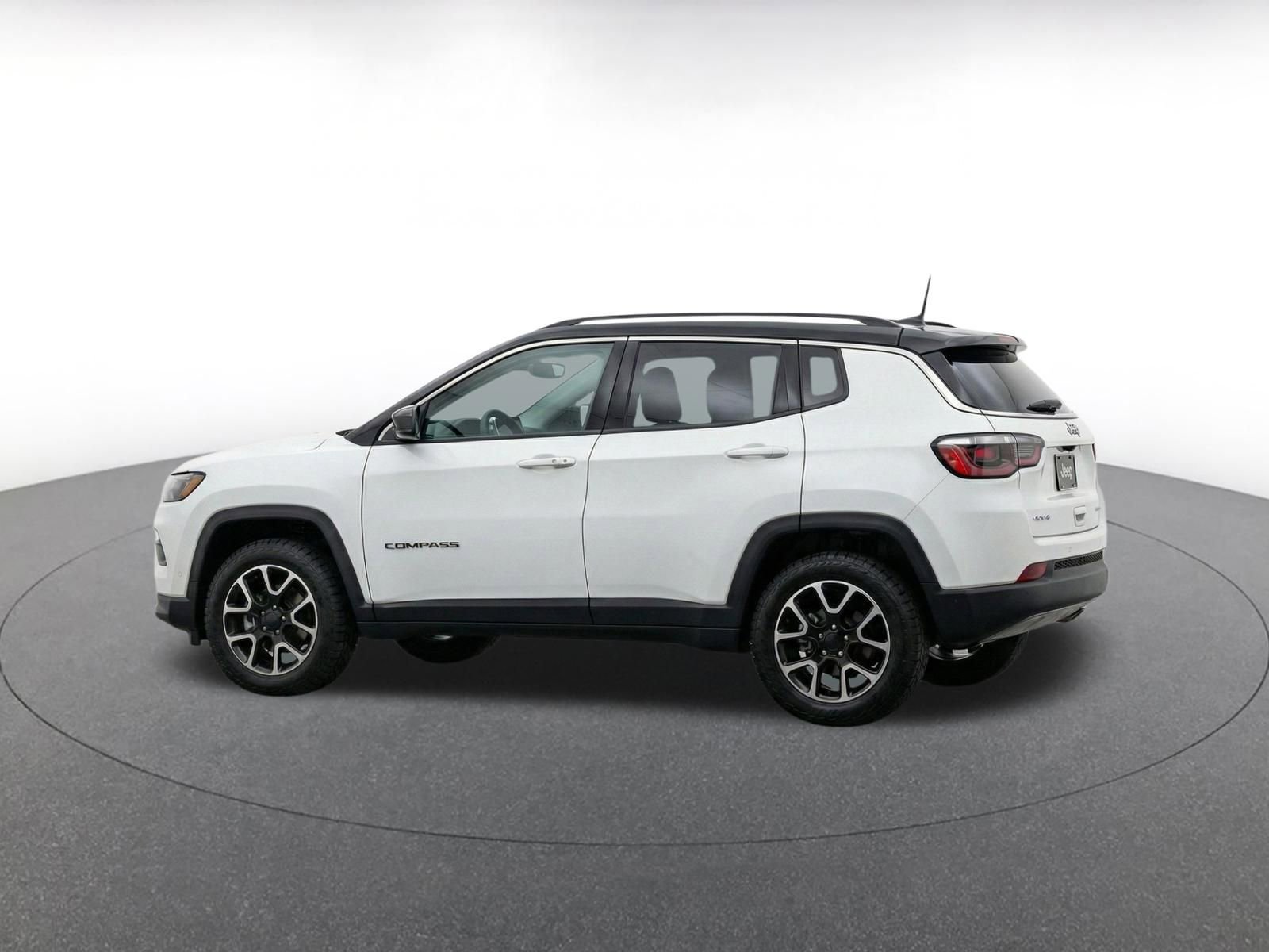 Thumbnail: 2025 Jeep Compass - 4